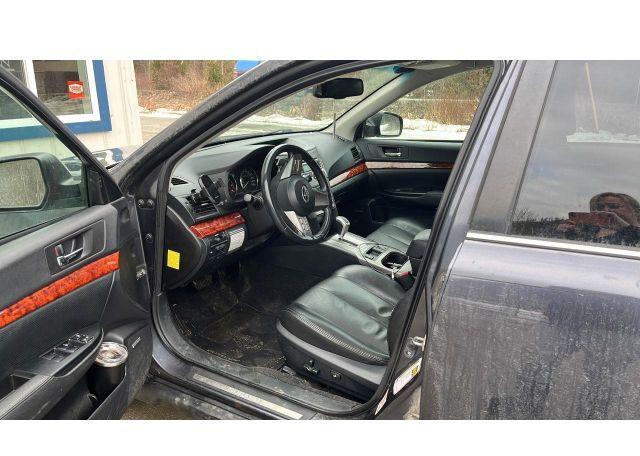 2011 SUBARU OUTBACK 2.5I LIMITED
