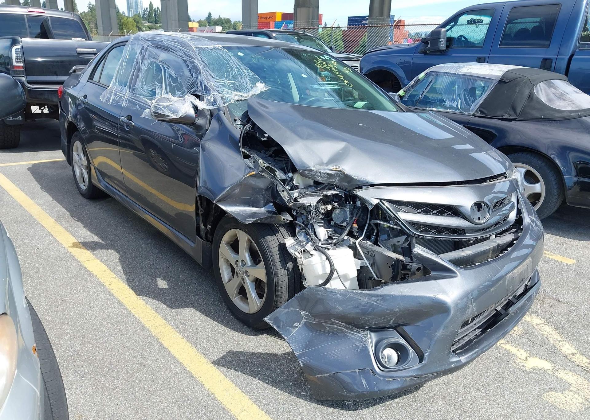 2013 TOYOTA COROLLA S
