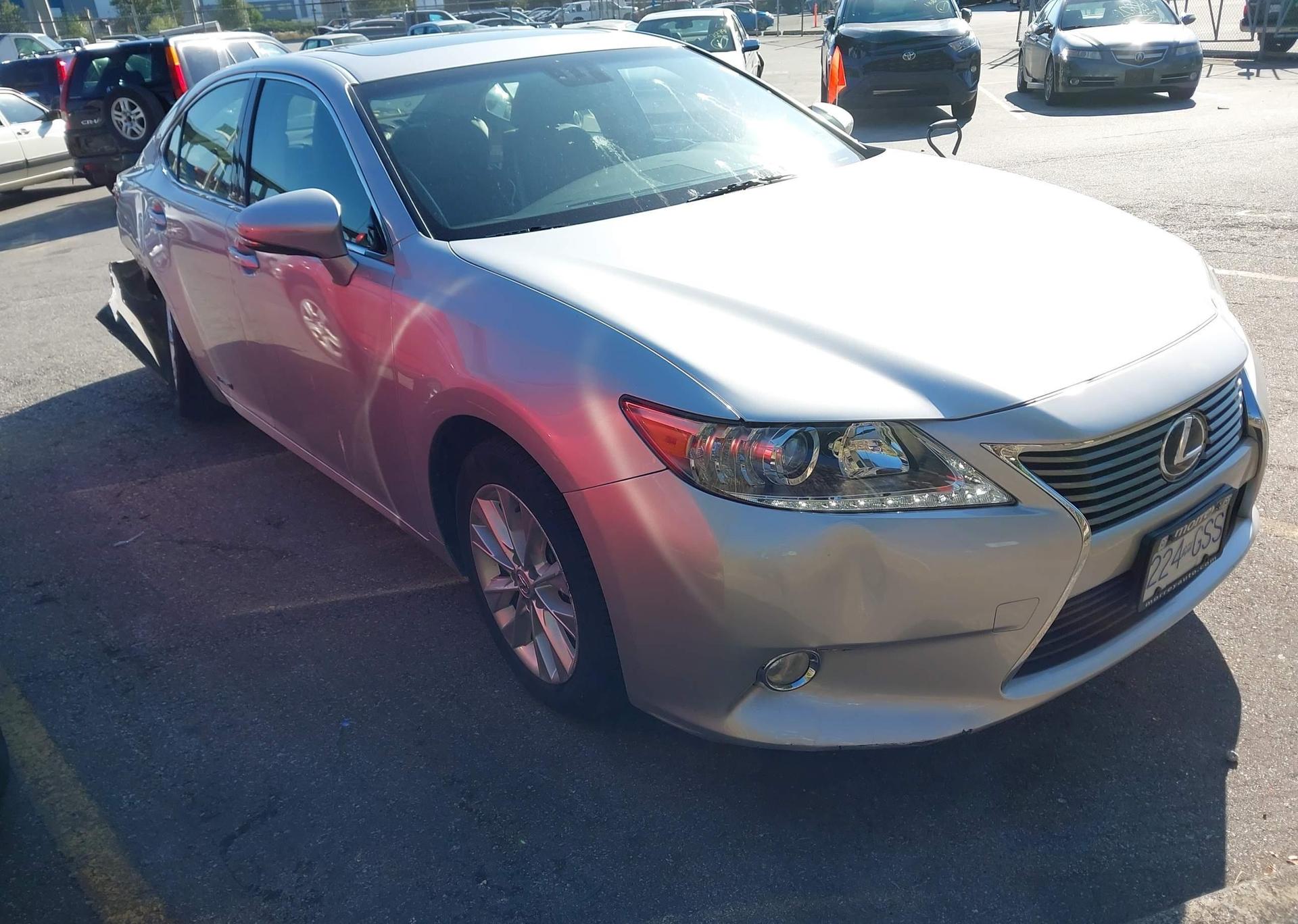 2013 LEXUS ES 300H