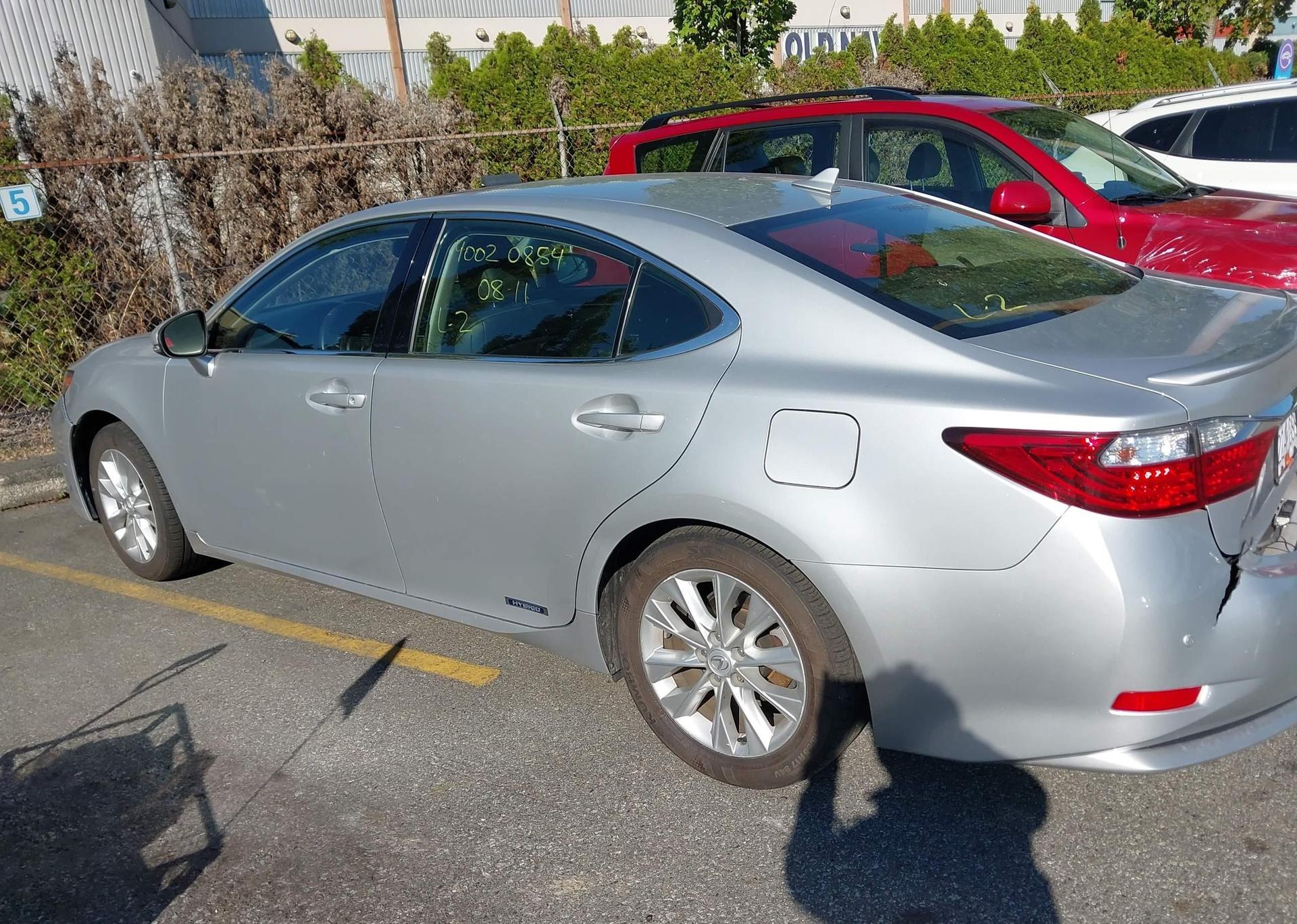 2013 LEXUS ES 300H