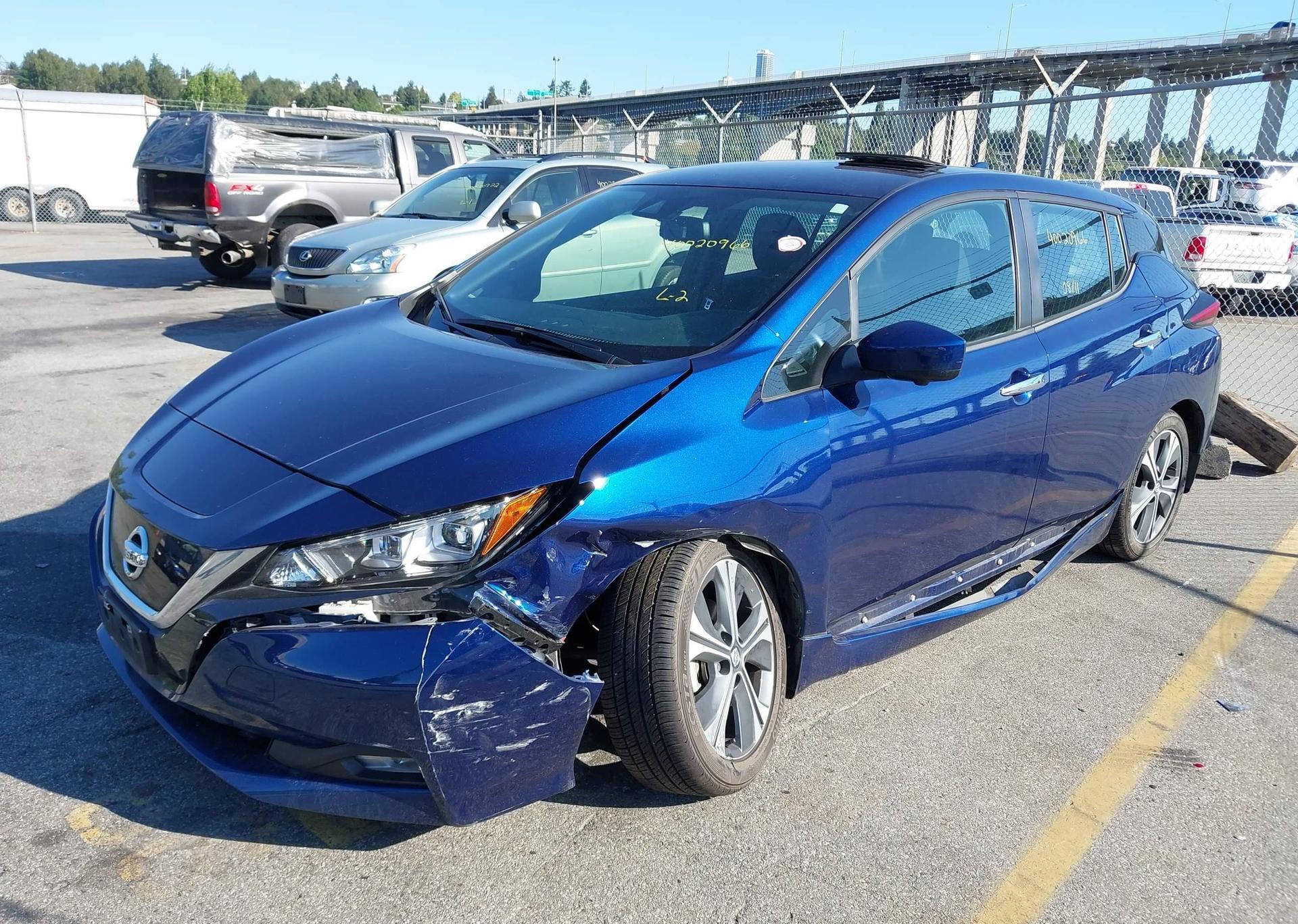 2020 NISSAN LEAF