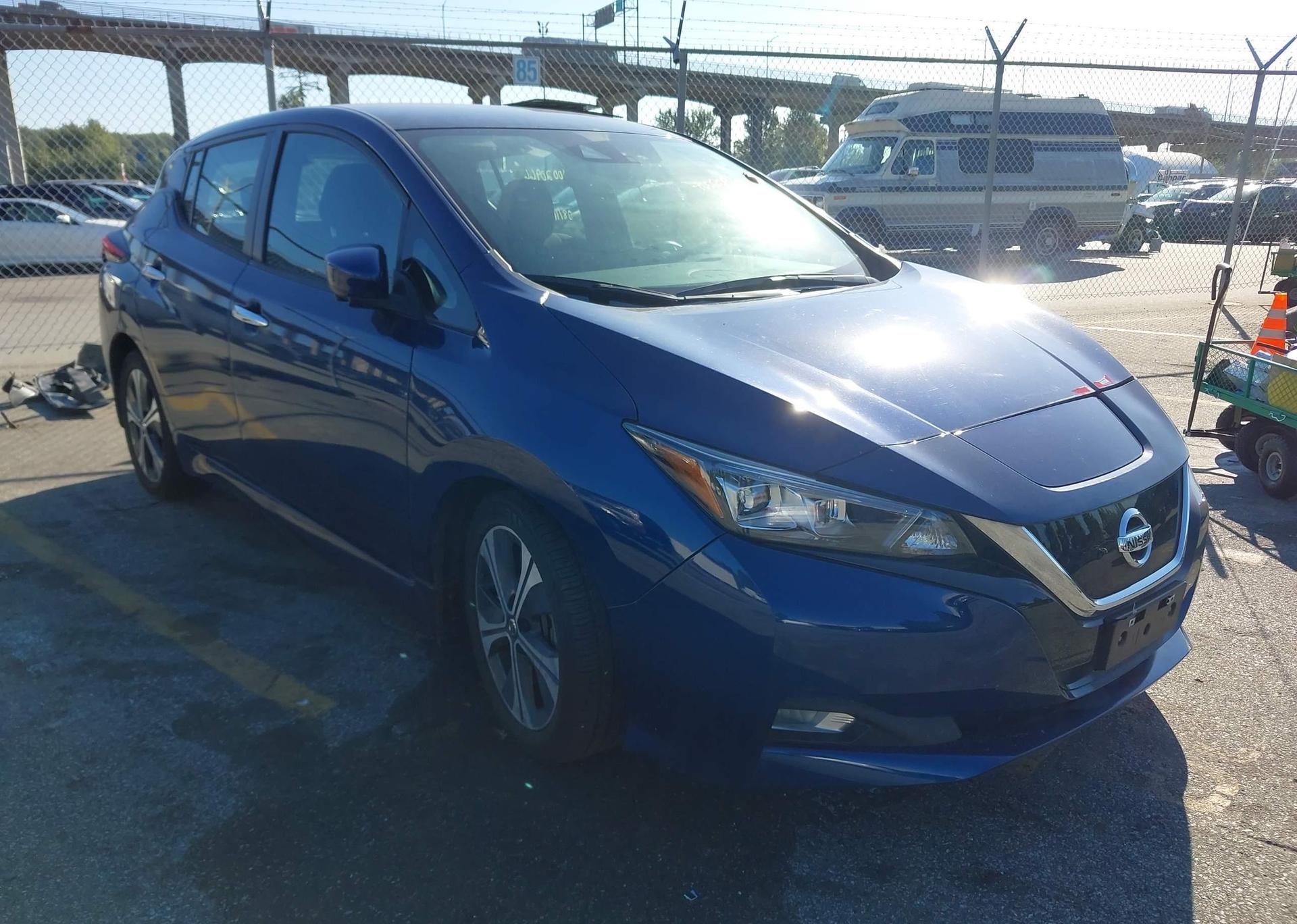 2020 NISSAN LEAF