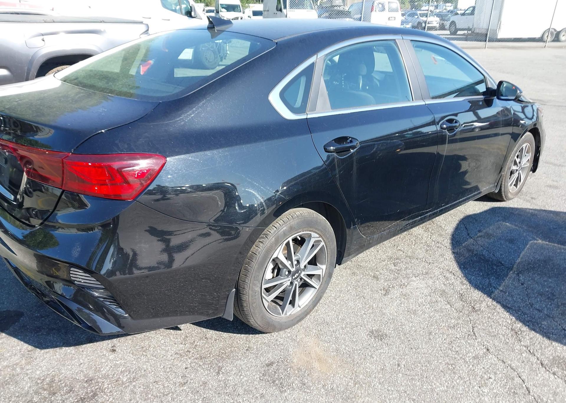 2024 KIA FORTE