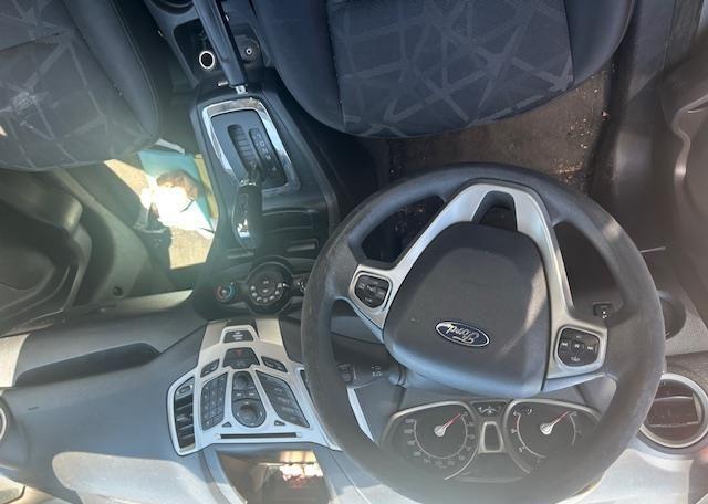 2011 FORD FIESTA SE