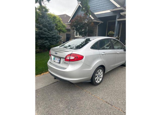 2011 FORD FIESTA SE