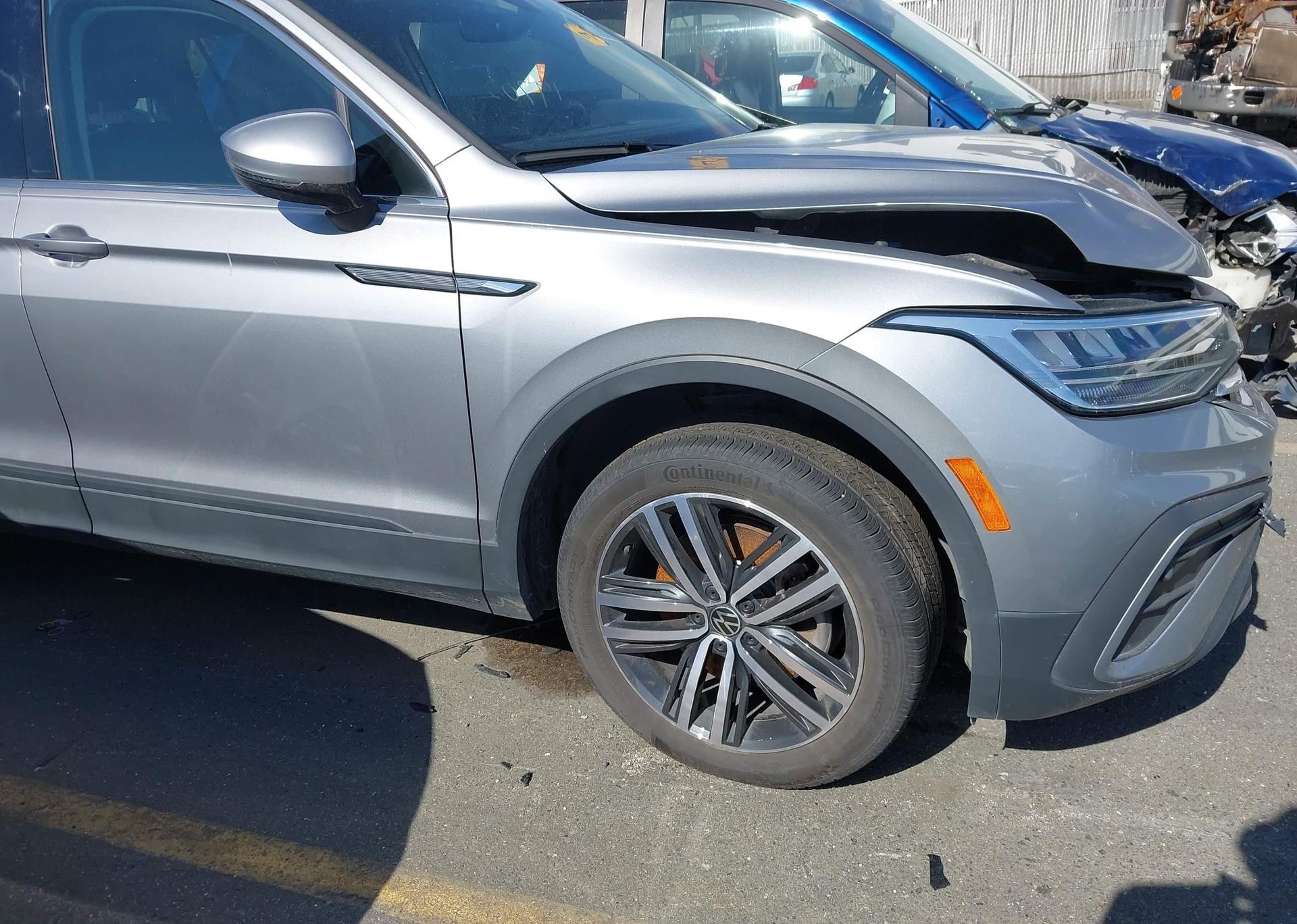2023 VOLKSWAGEN TIGUAN SE