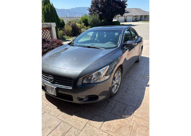 2010 NISSAN MAXIMA S
