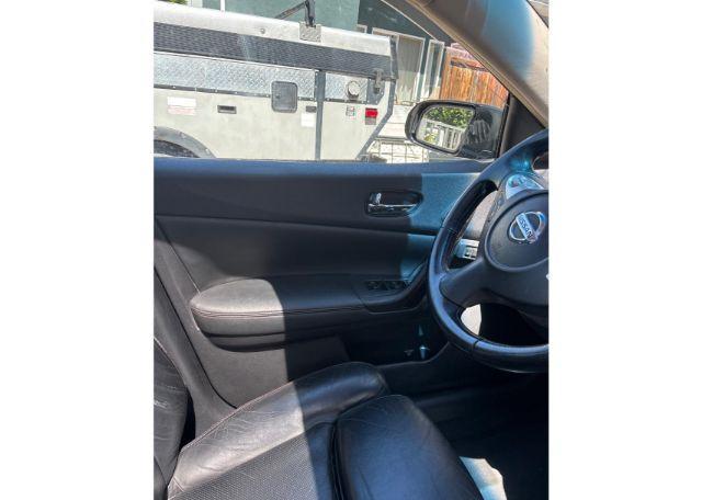 2010 NISSAN MAXIMA S