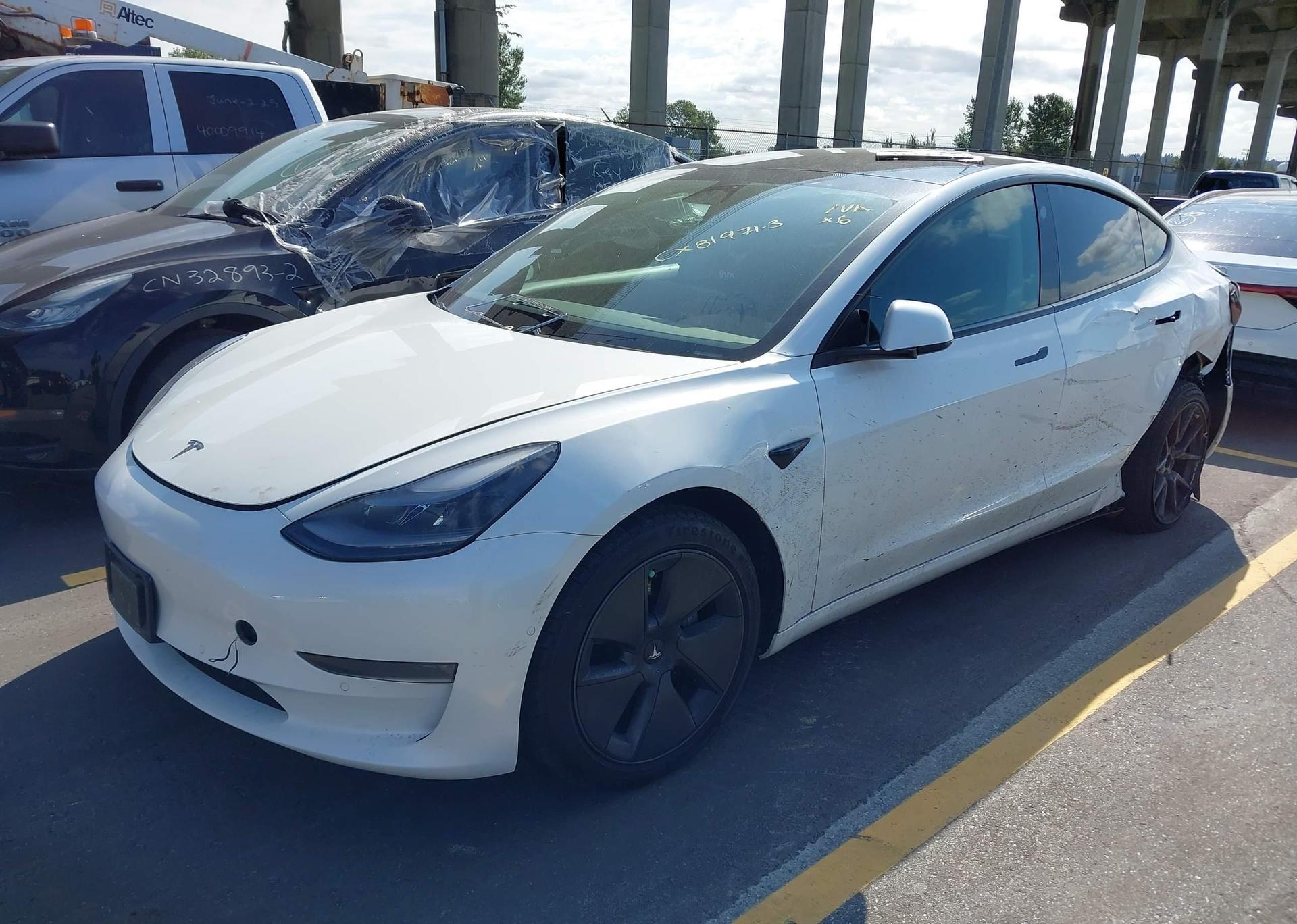 2021 TESLA MODEL 3