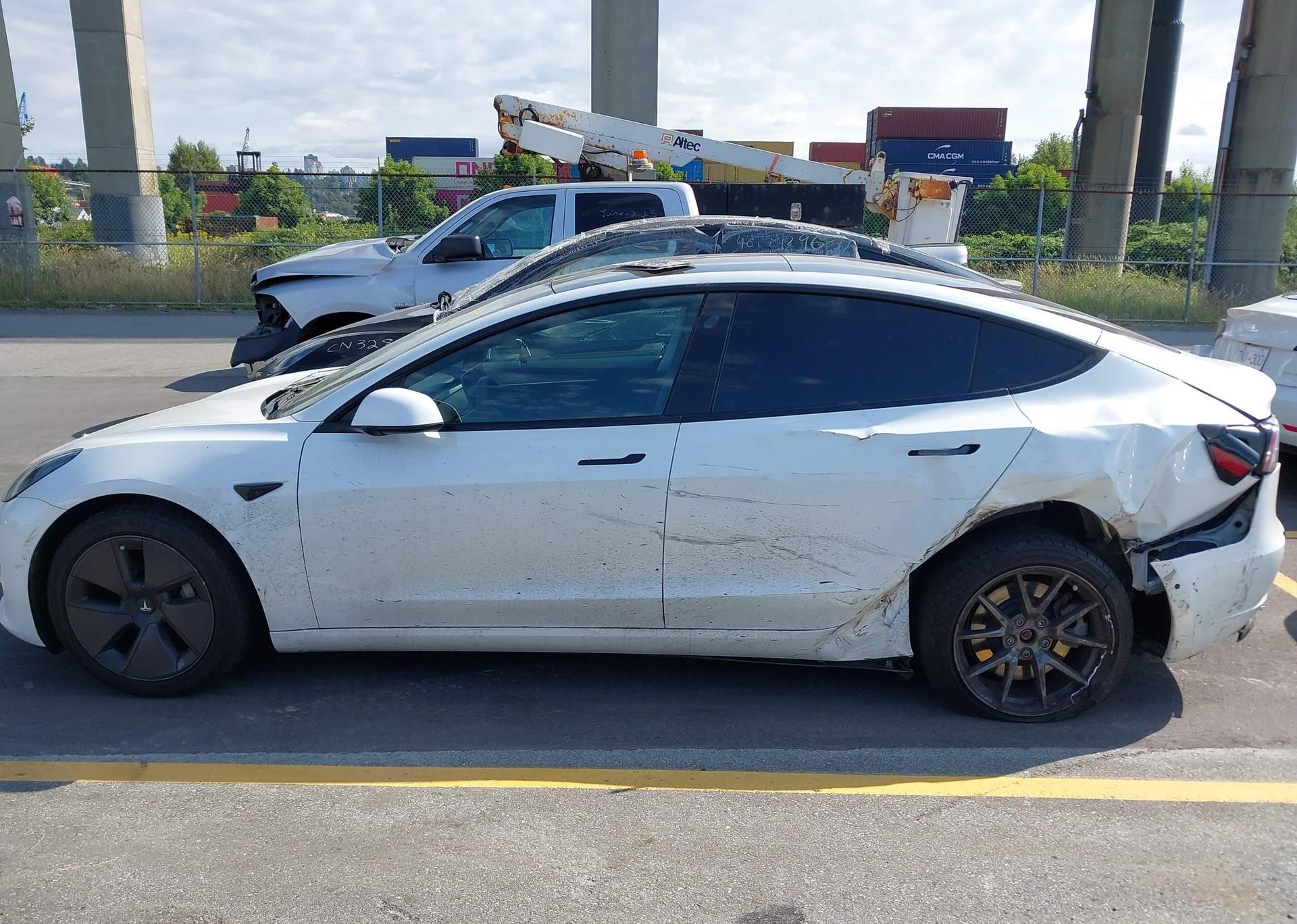 2021 TESLA MODEL 3
