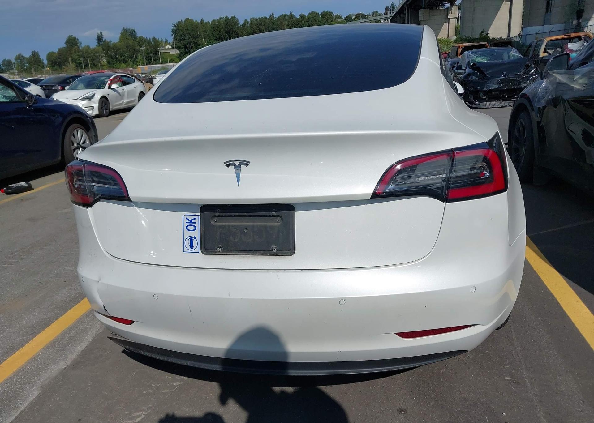 2021 TESLA MODEL 3