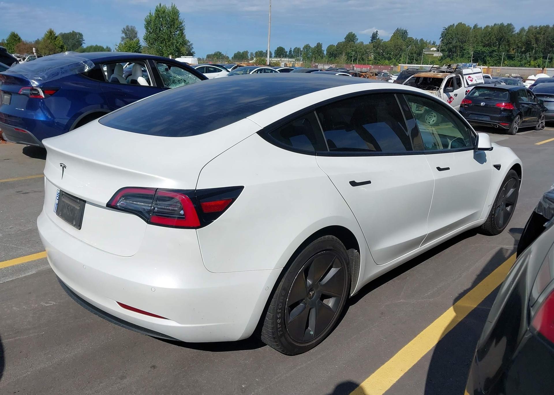 2021 TESLA MODEL 3