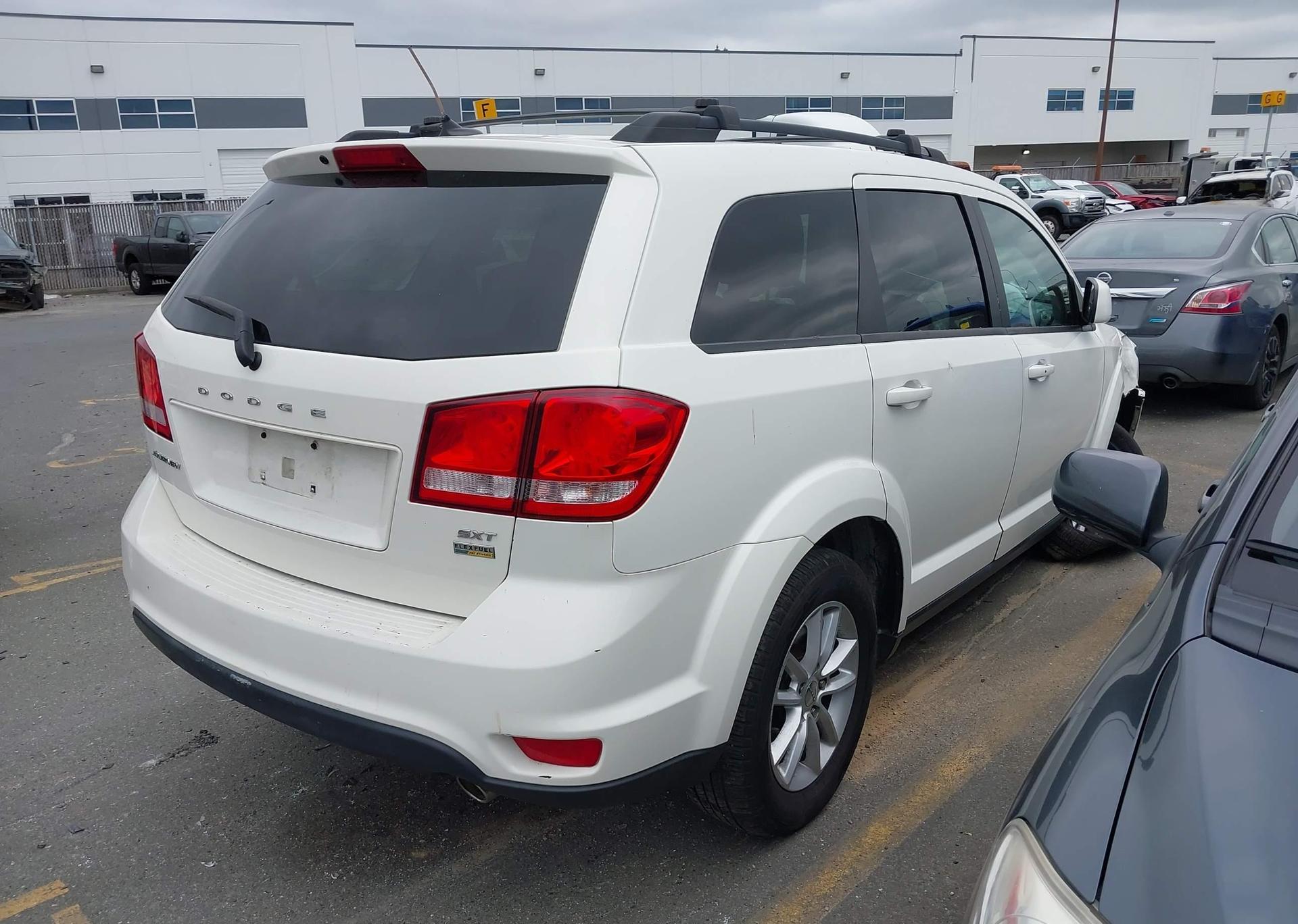 2014 DODGE JOURNEY SXT