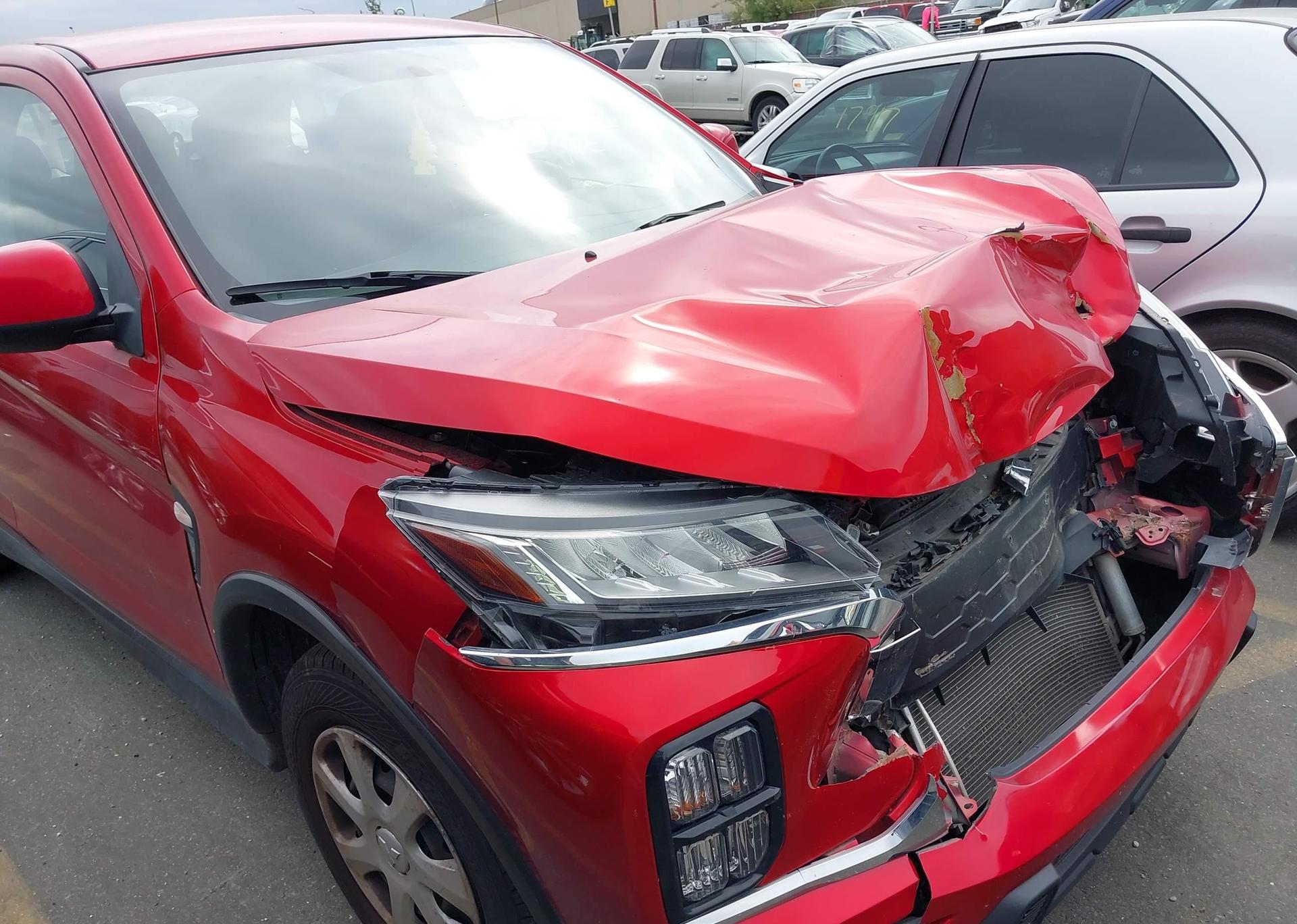 2021 MITSUBISHI RVR