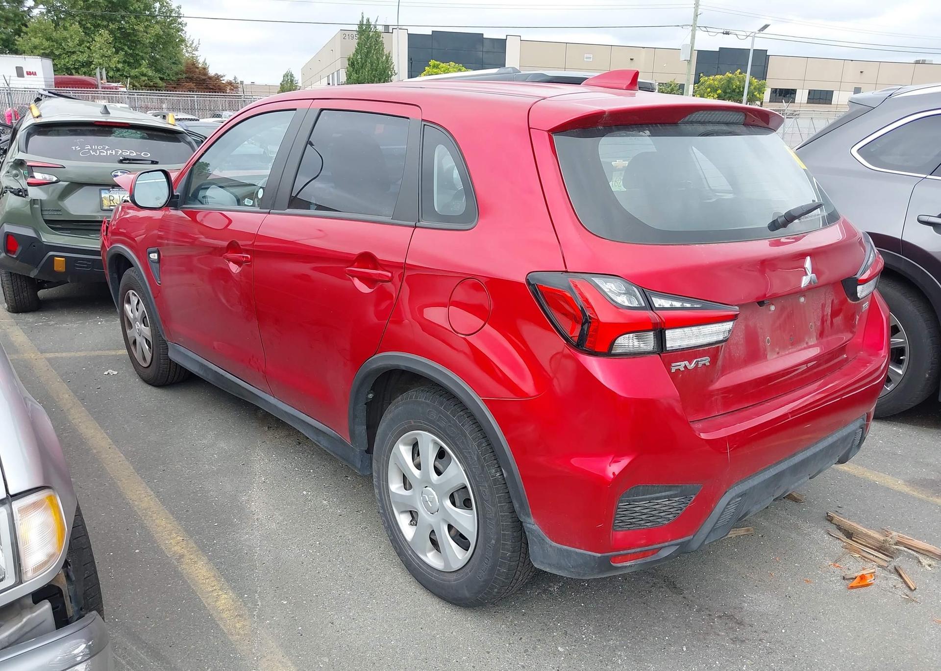 2021 MITSUBISHI RVR