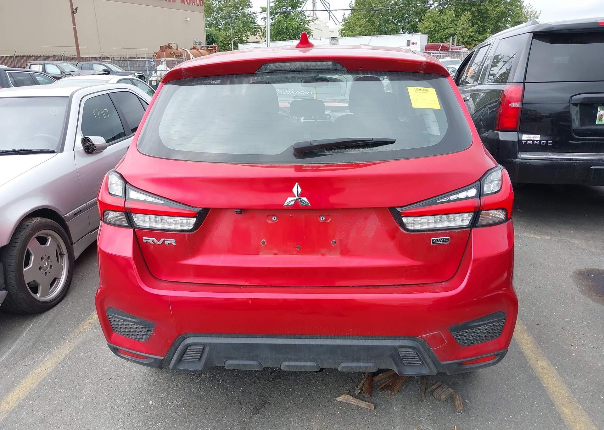 2021 MITSUBISHI RVR