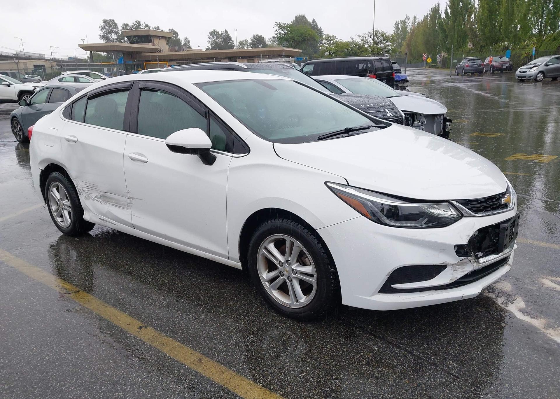 2017 CHEVROLET CRUZE