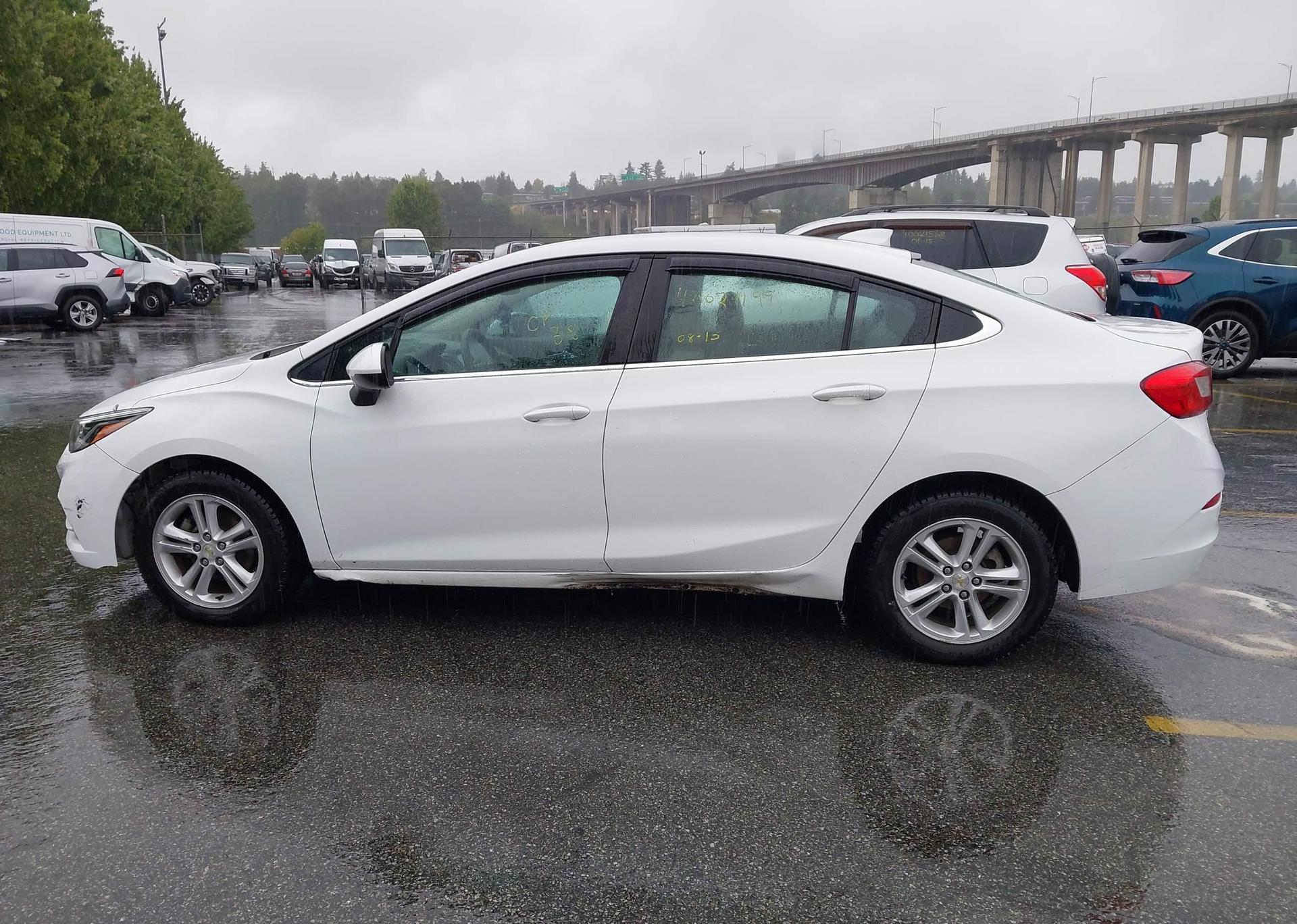 2017 CHEVROLET CRUZE