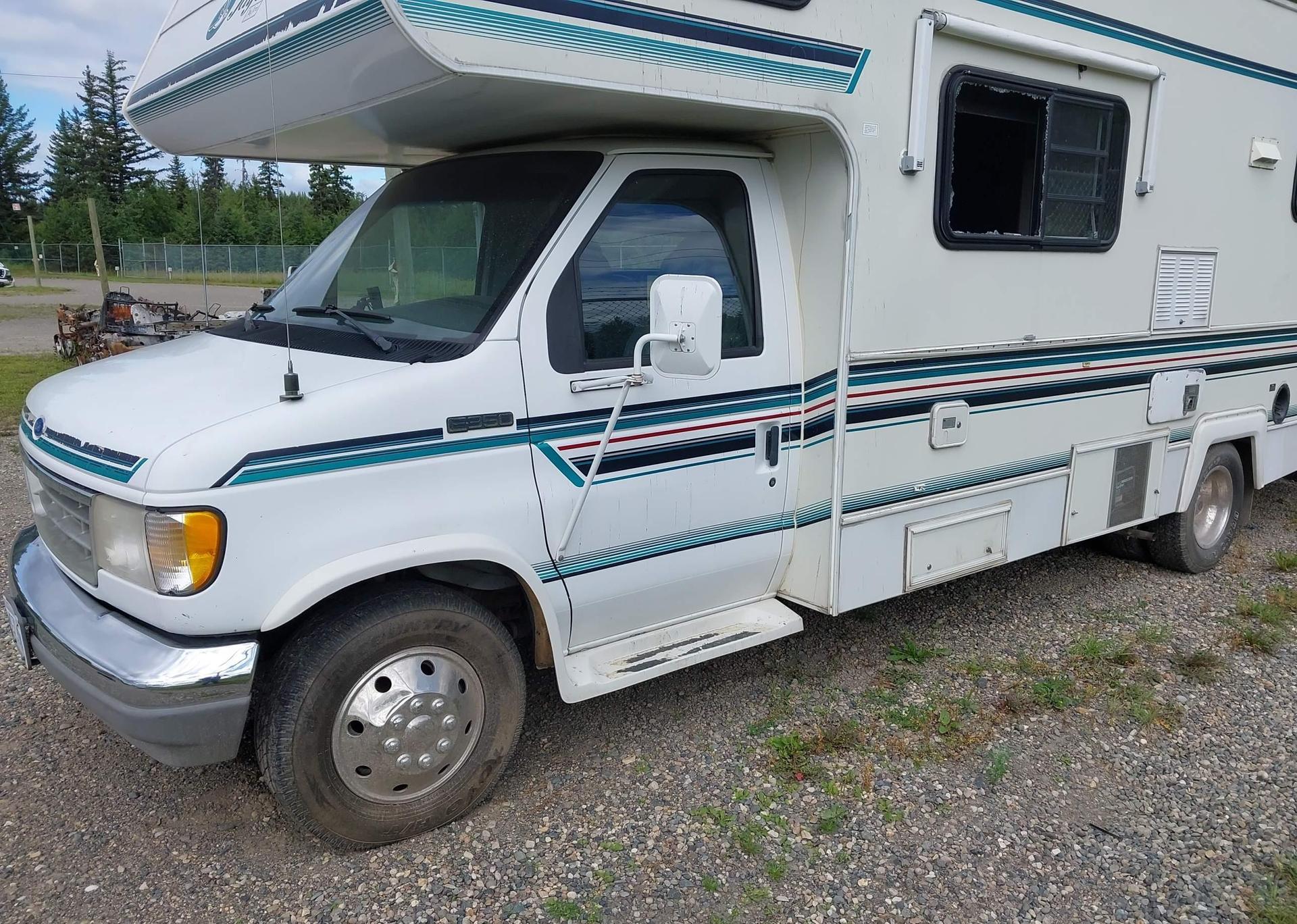 1992 FORD ECONOLINE E350 CUTAWAY VAN