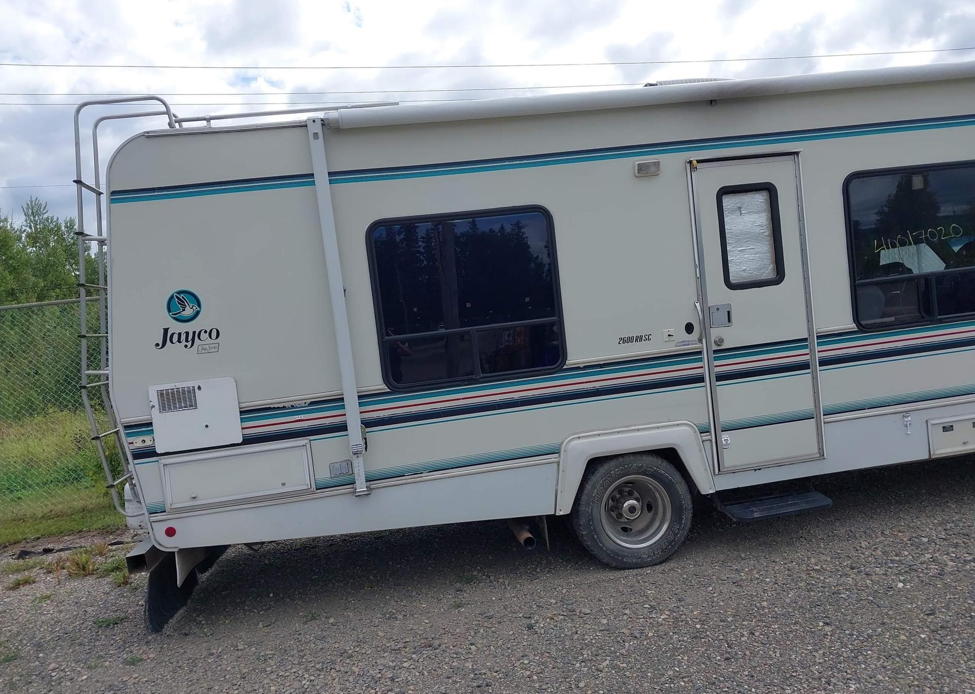 1992 FORD ECONOLINE E350 CUTAWAY VAN