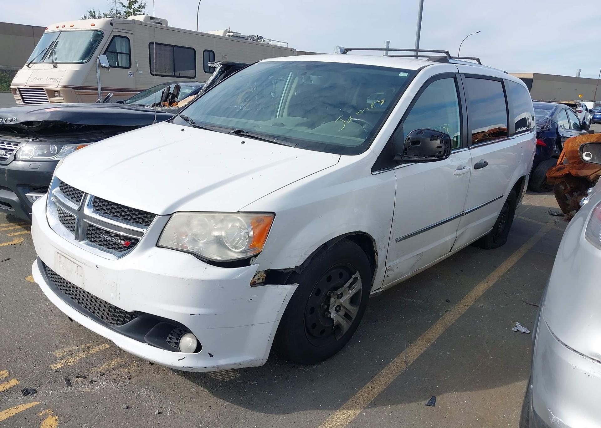 2014 DODGE GRAND CARAVAN CREW