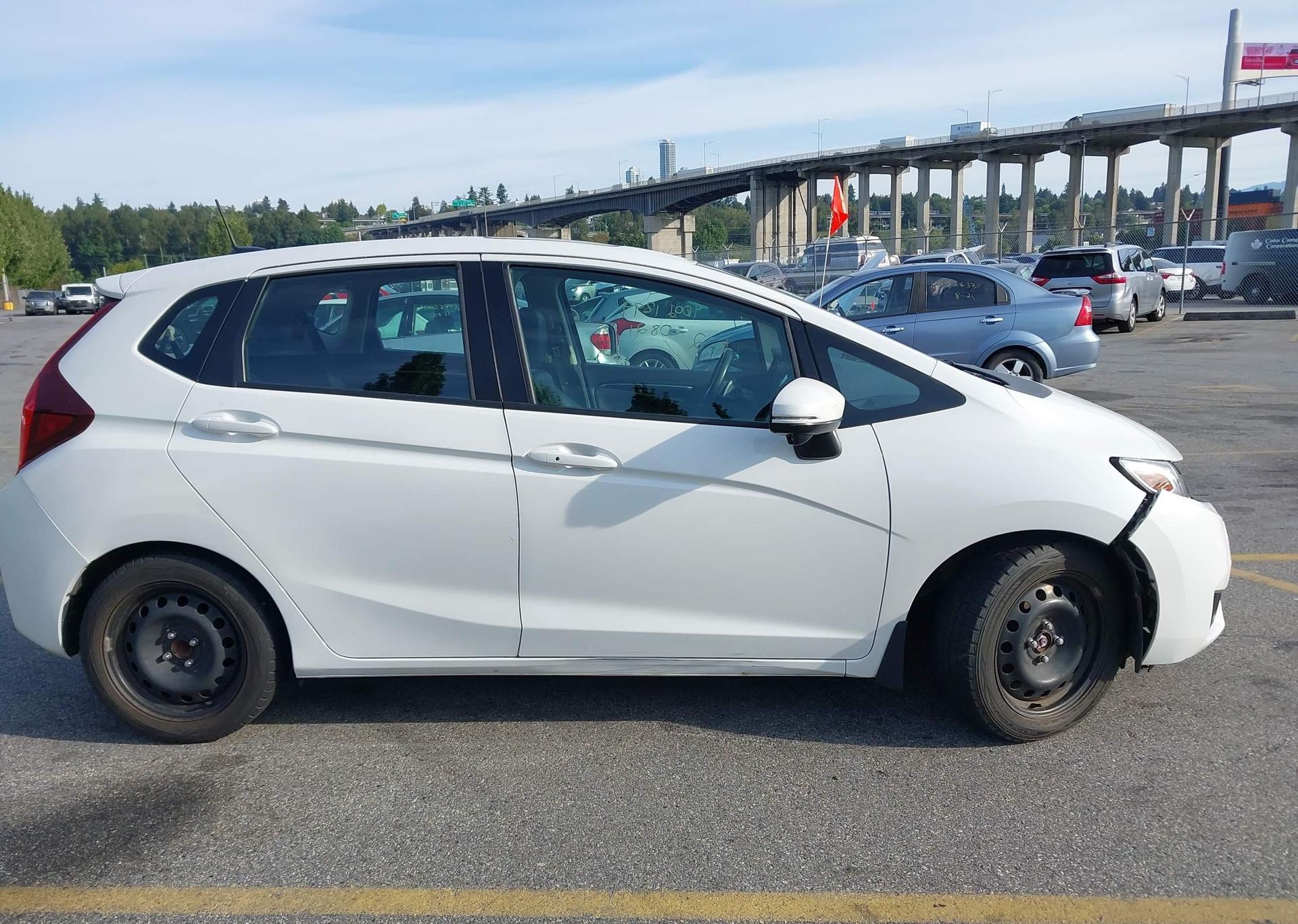 2015 HONDA FIT