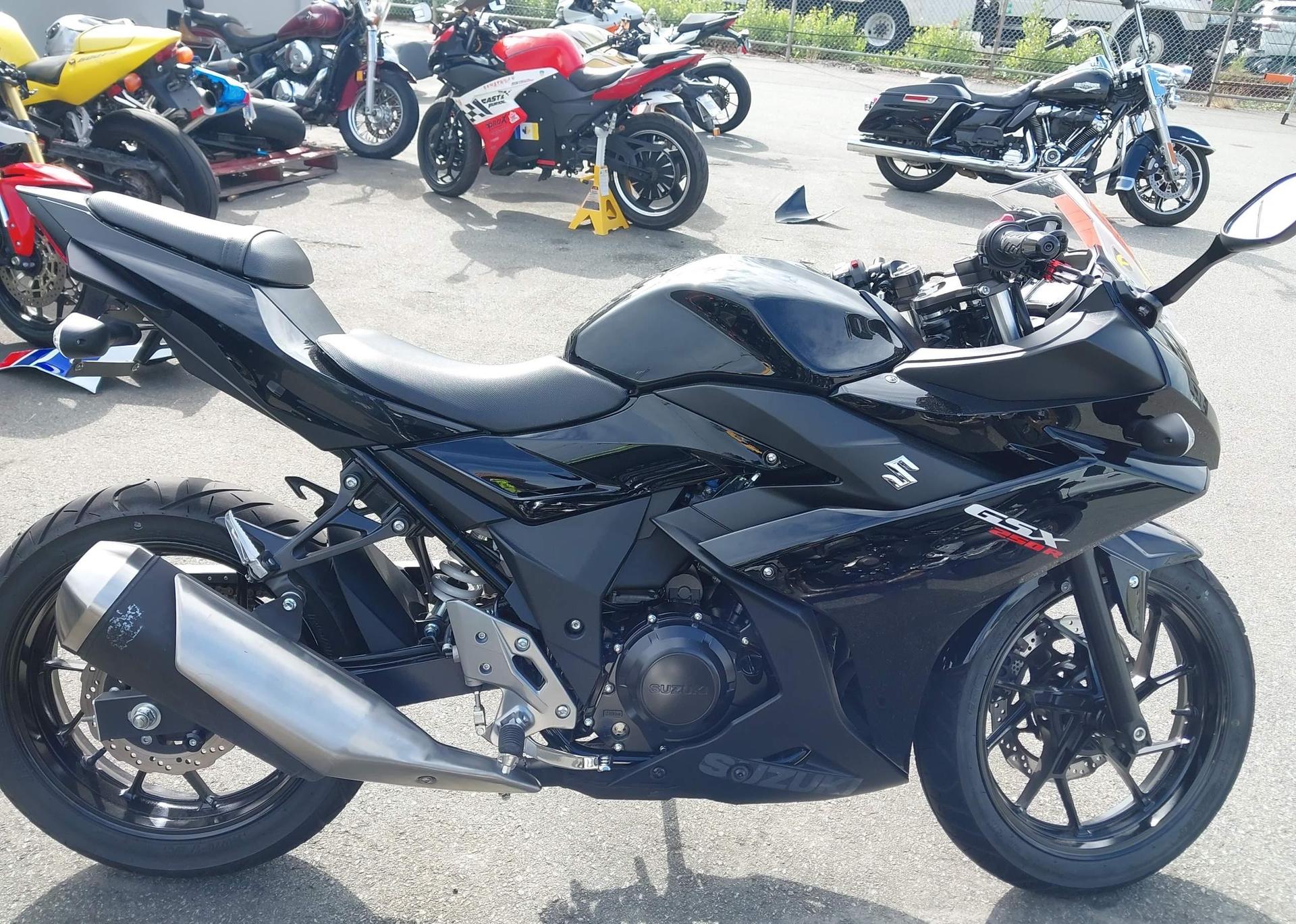 2018 SUZUKI GSX250R