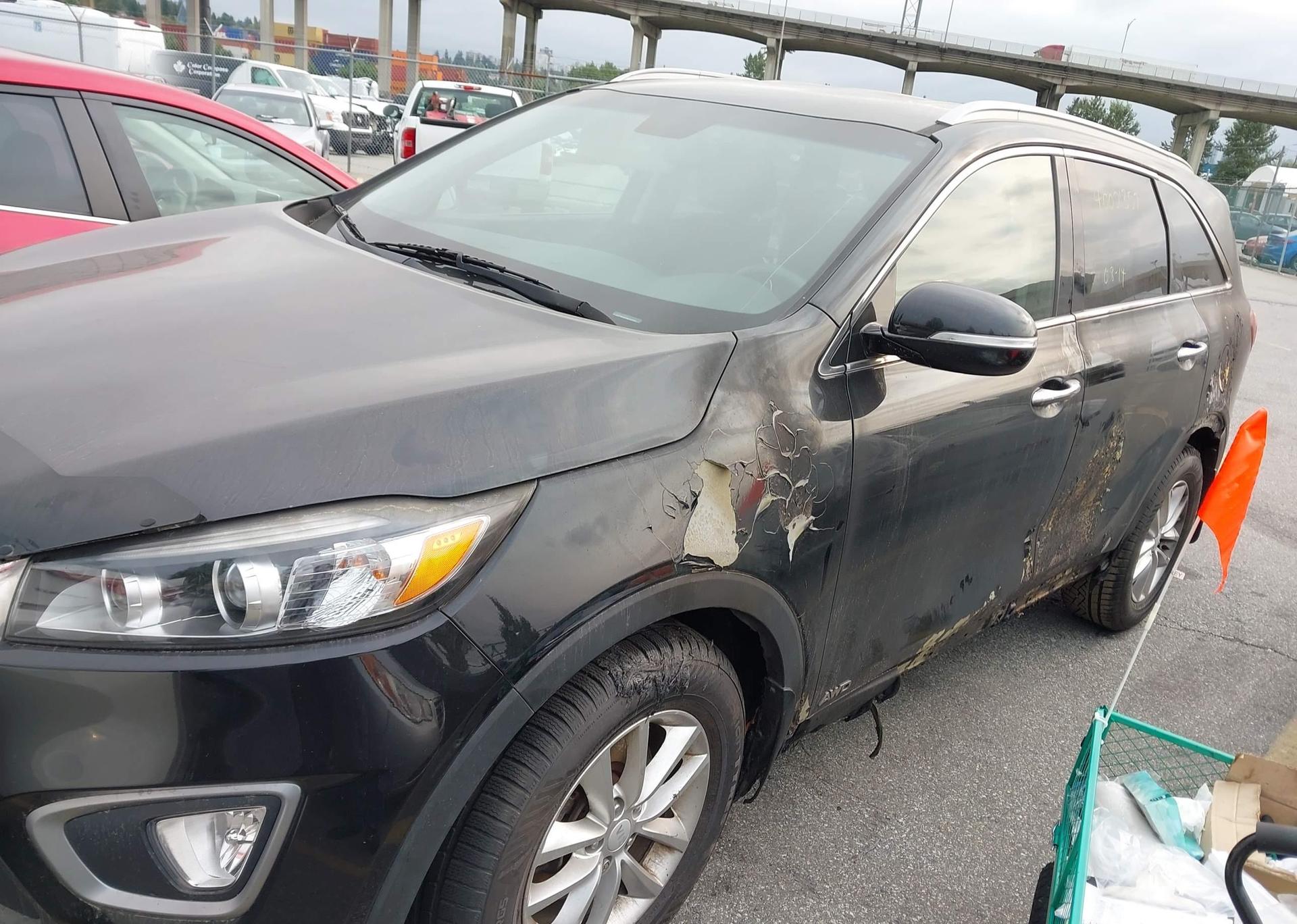 2016 KIA SORENTO LX