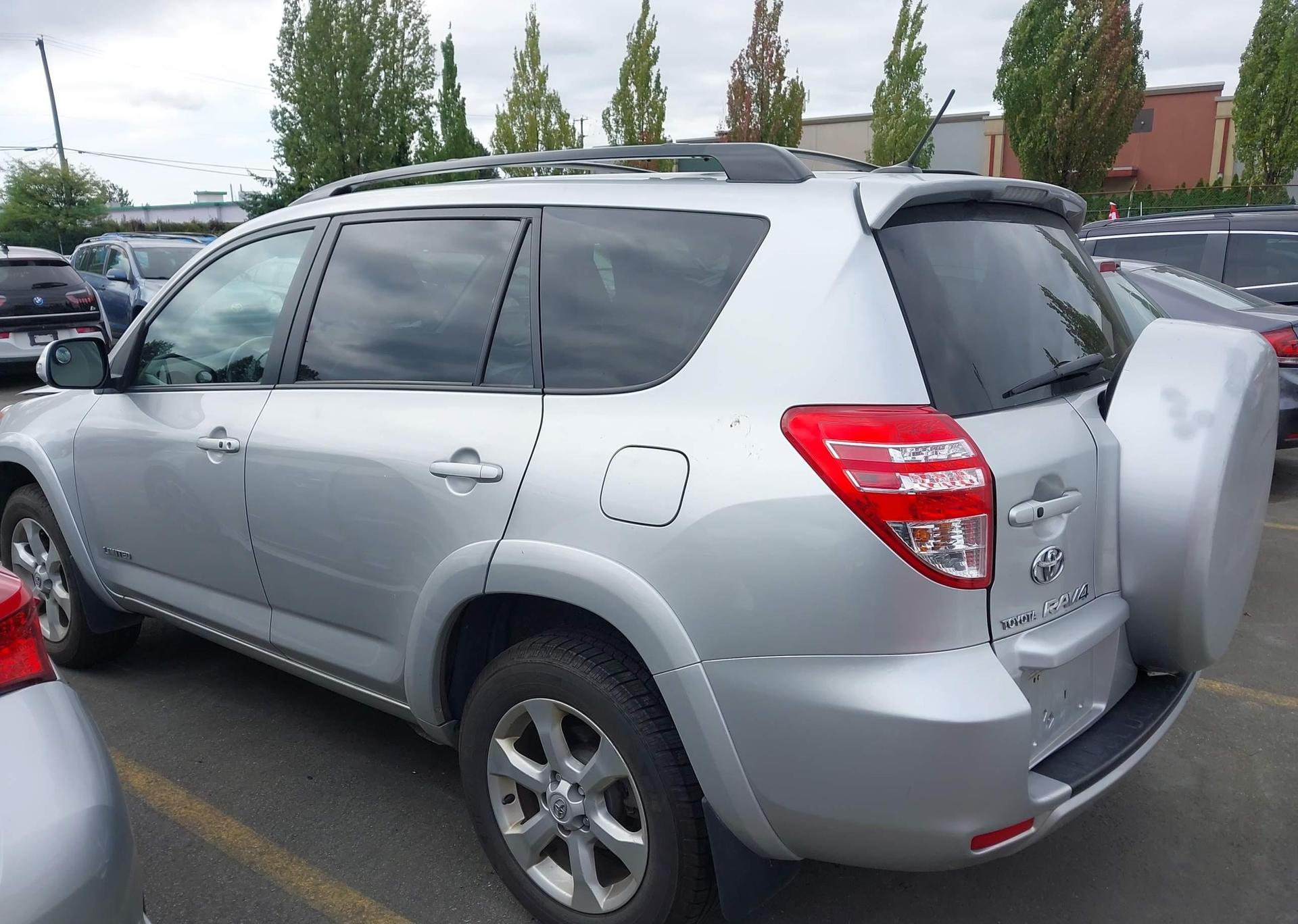 2009 TOYOTA RAV4