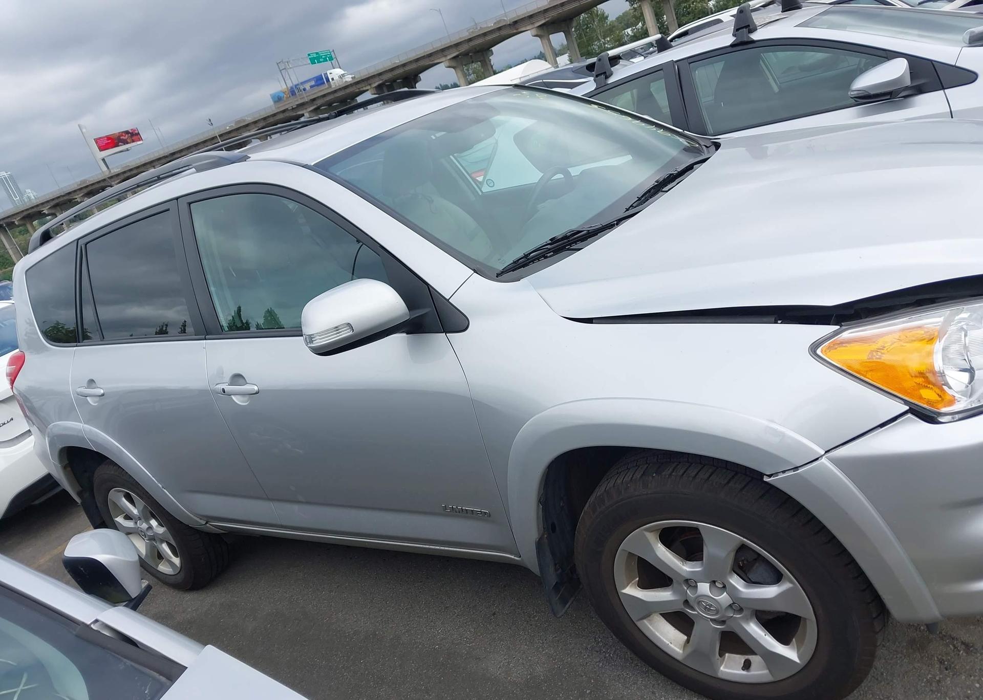 2009 TOYOTA RAV4