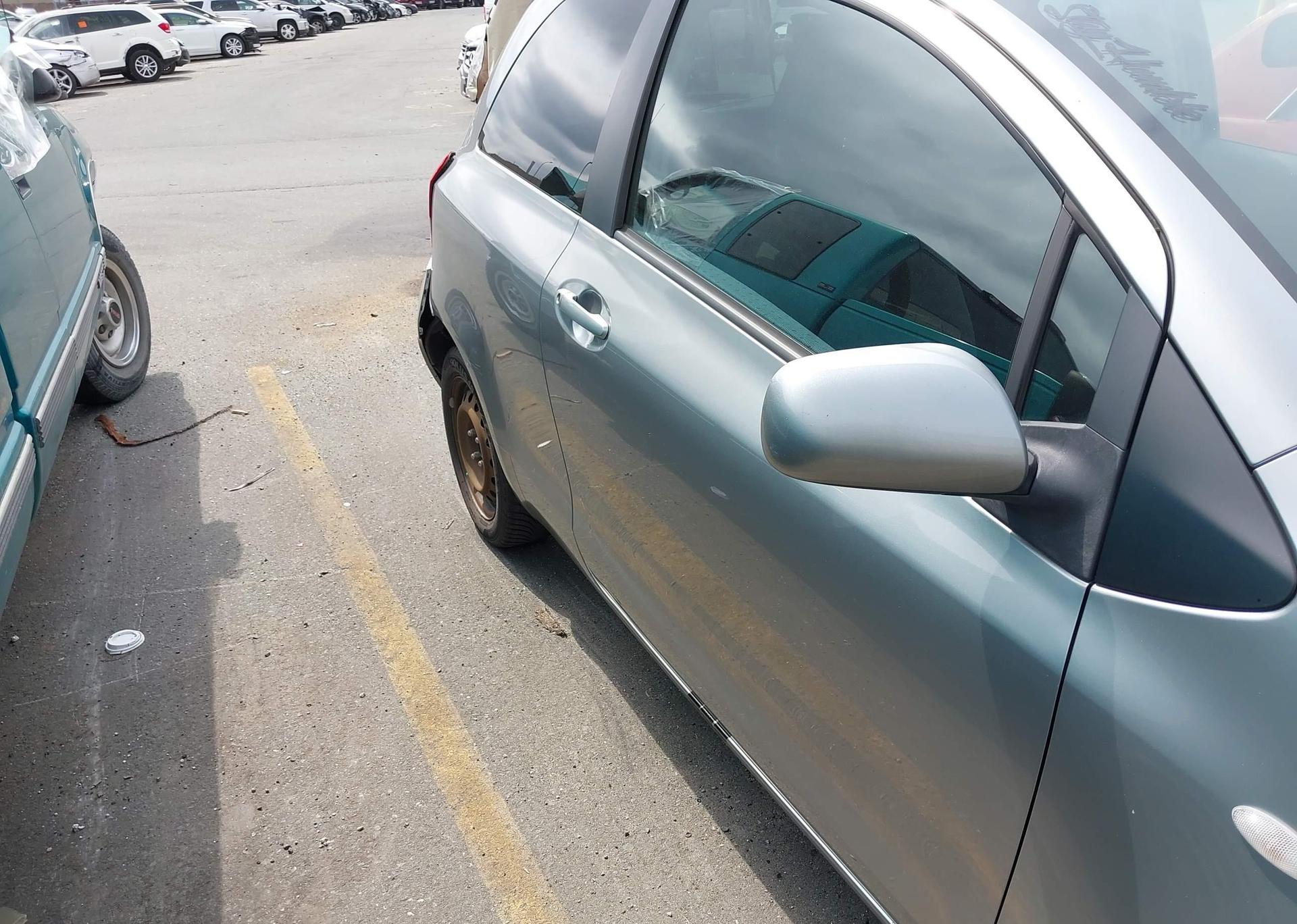 2010 TOYOTA YARIS