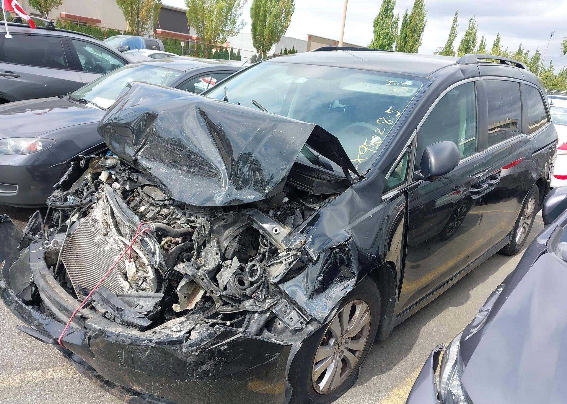 2016 HONDA Odyssey se