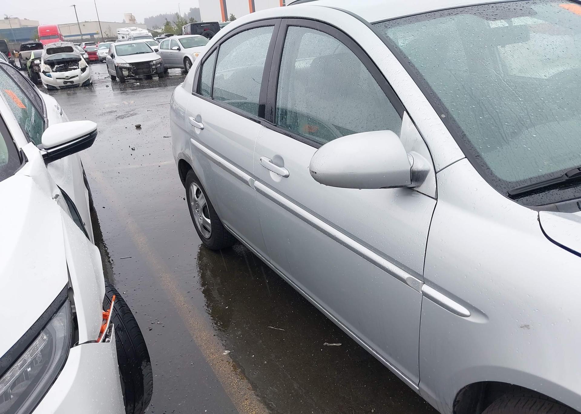 2009 HYUNDAI ACCENT GLS