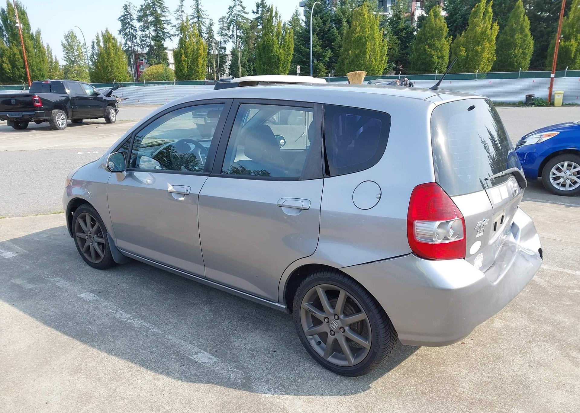 2007 HONDA FIT