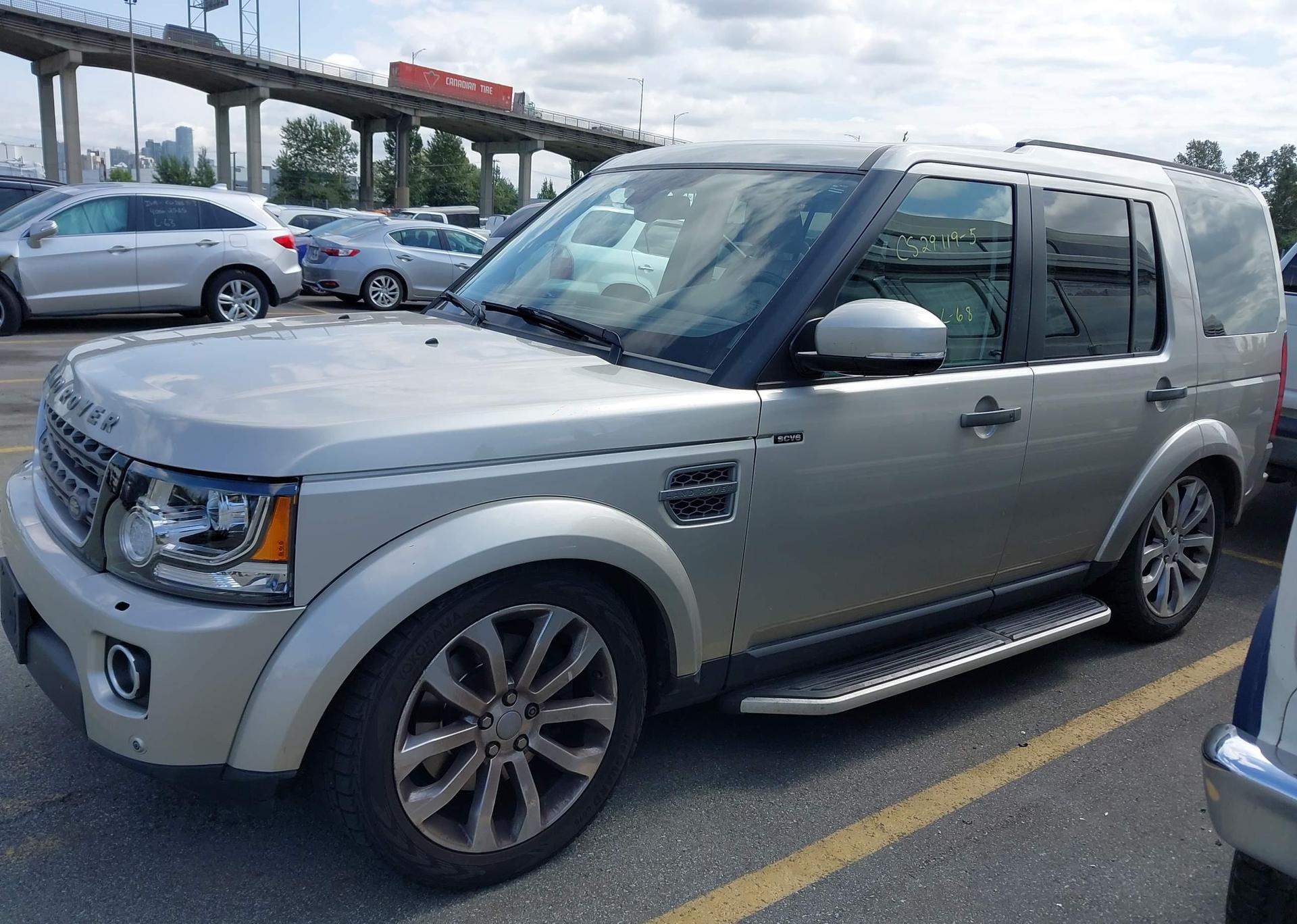 2015 LAND ROVER LR4
