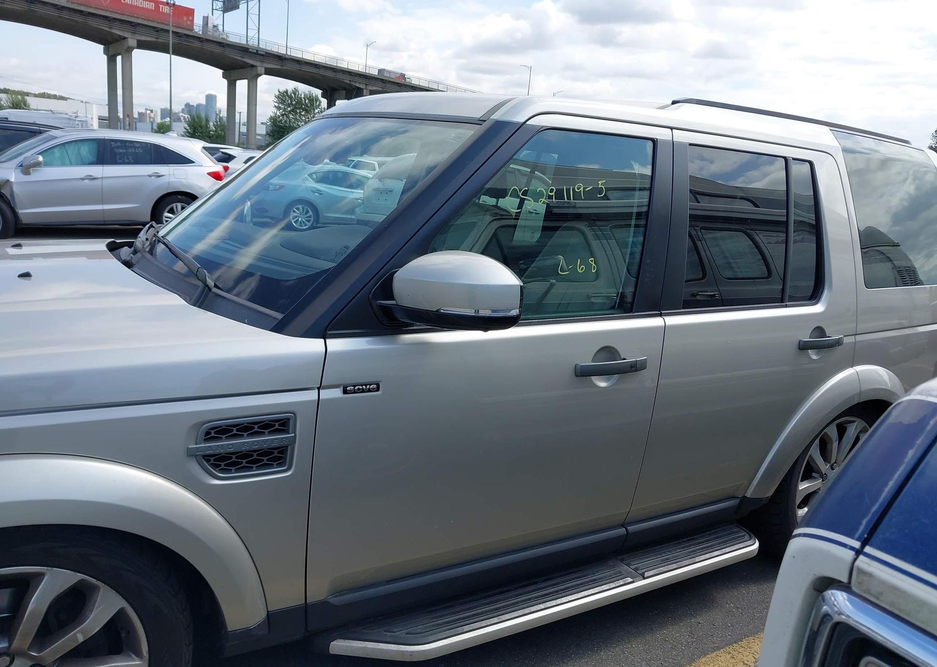 2015 LAND ROVER LR4