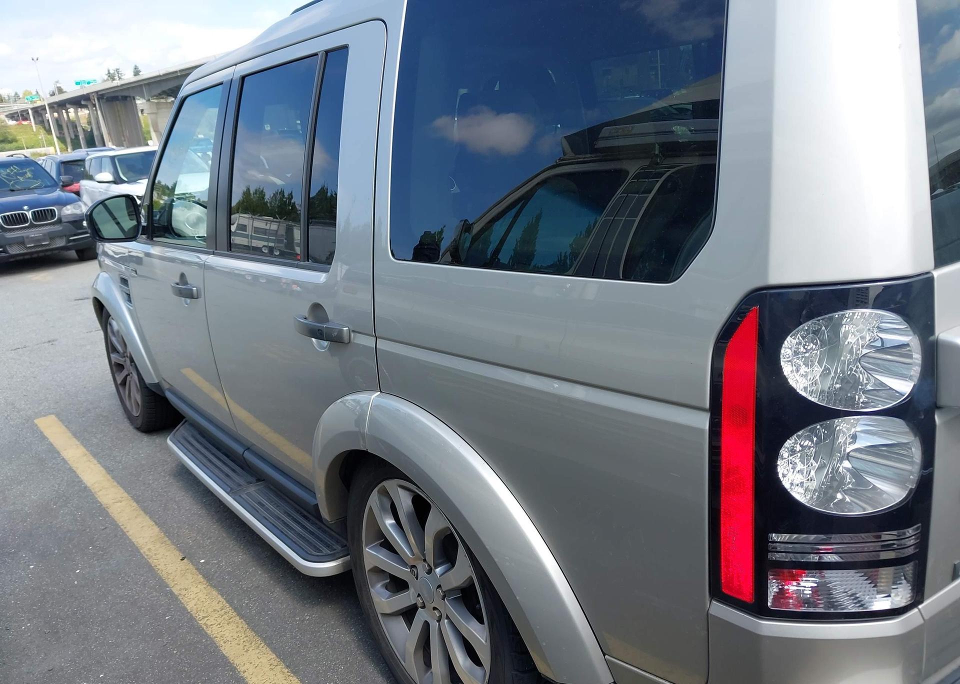 2015 LAND ROVER LR4