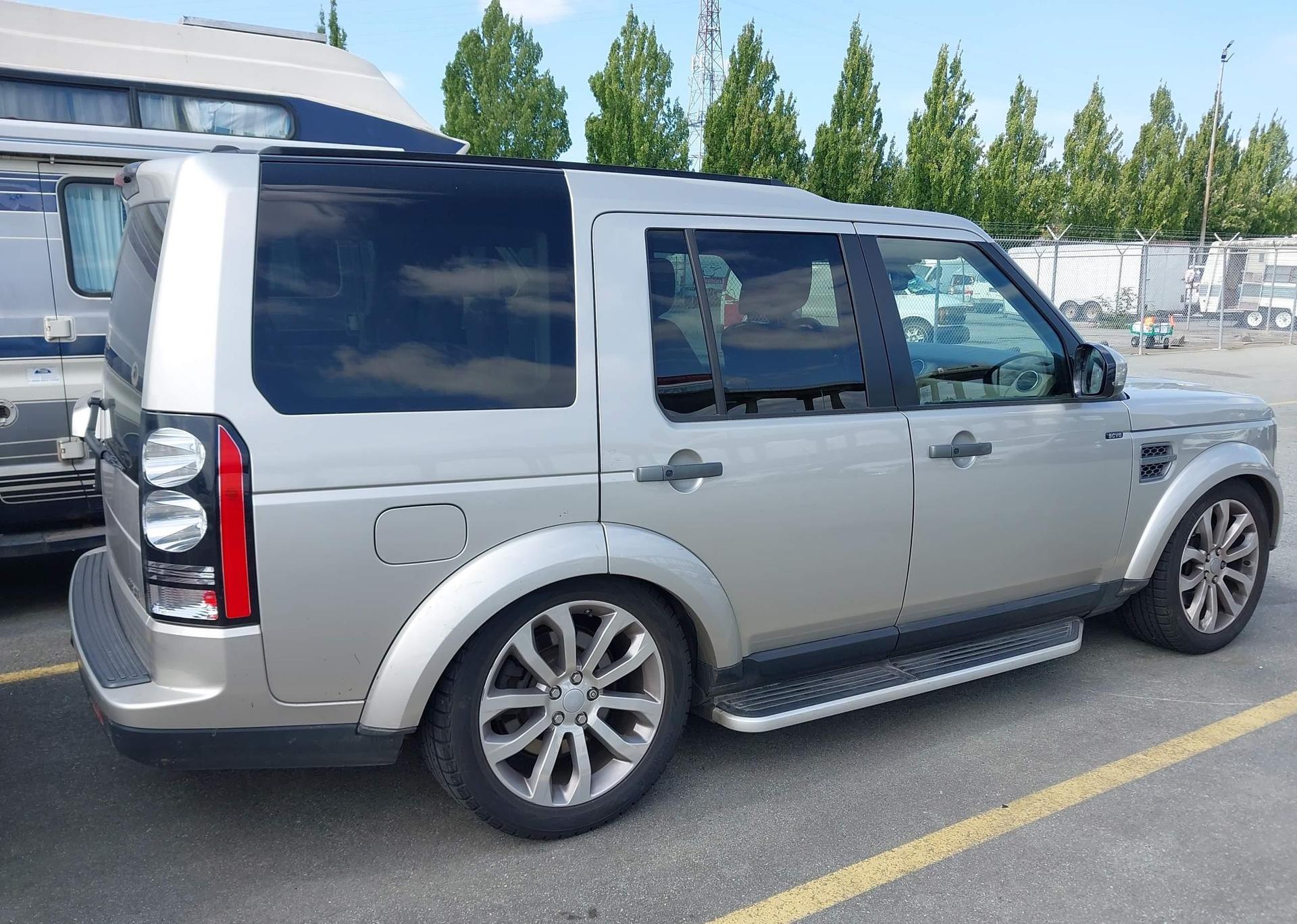 2015 LAND ROVER LR4