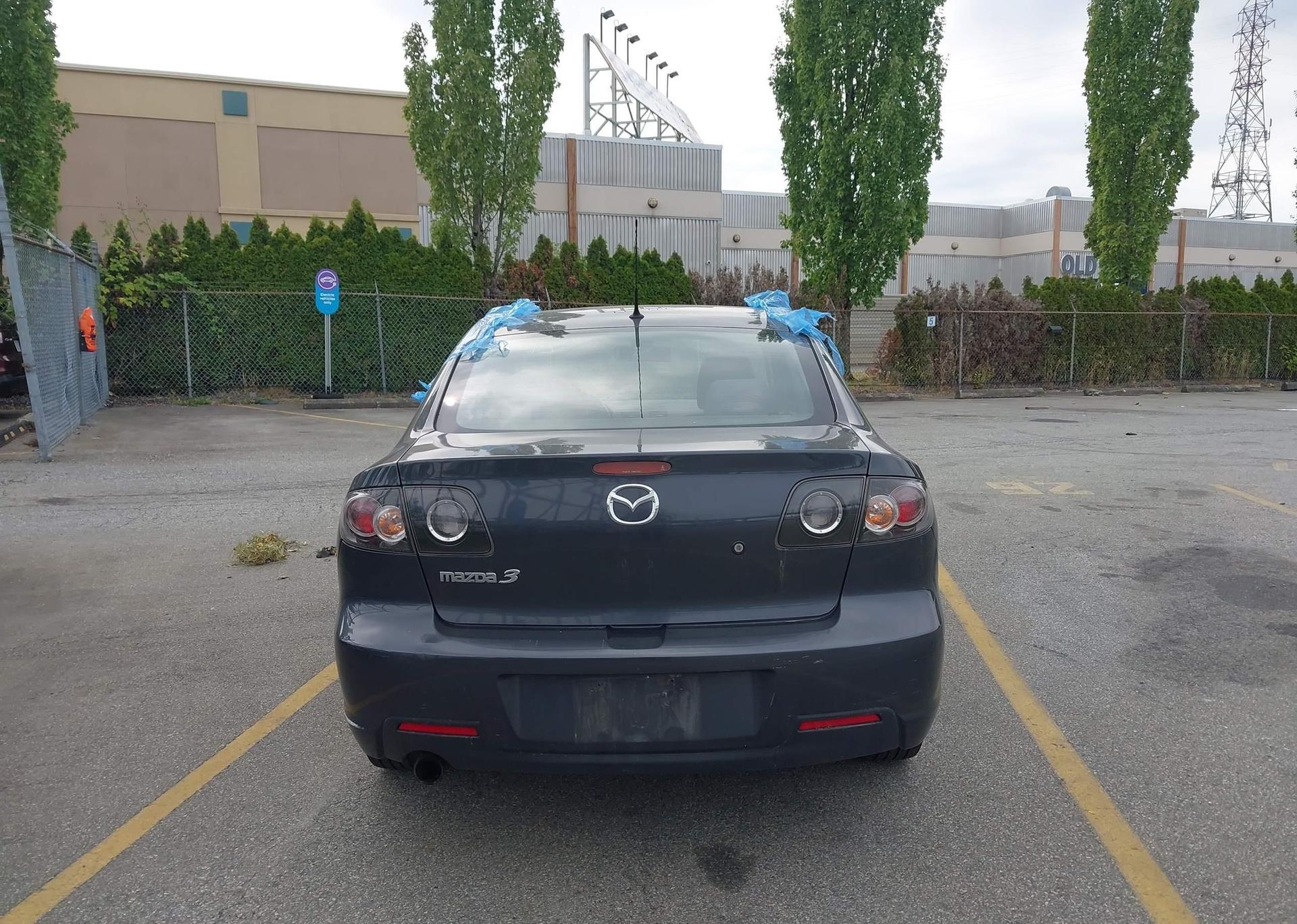 2008 MAZDA 3 I
