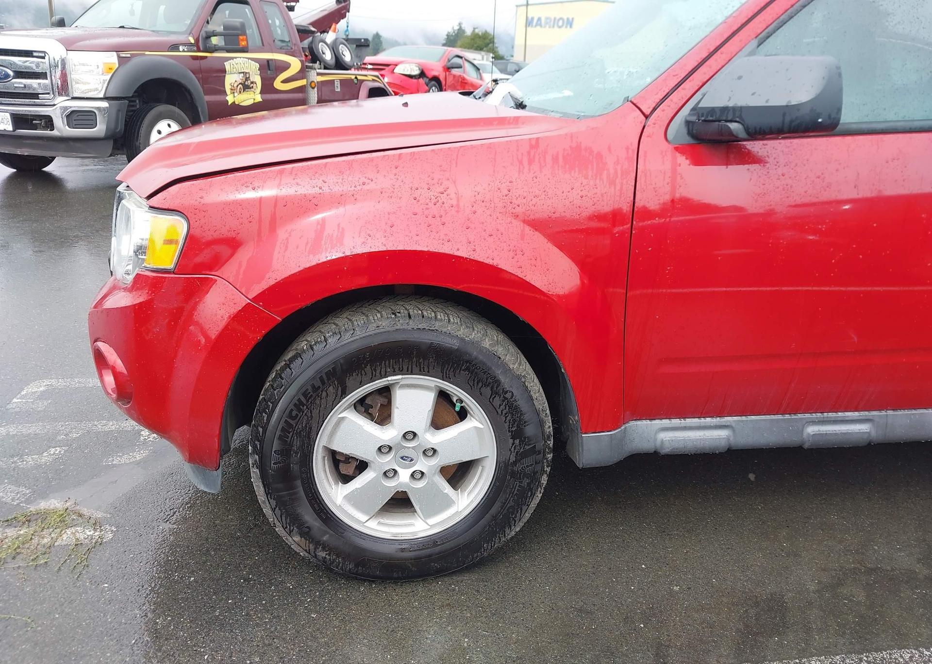 2011 FORD ESCAPE XLT