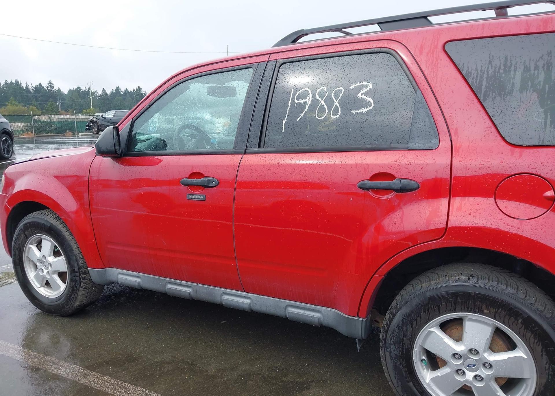 2011 FORD ESCAPE XLT