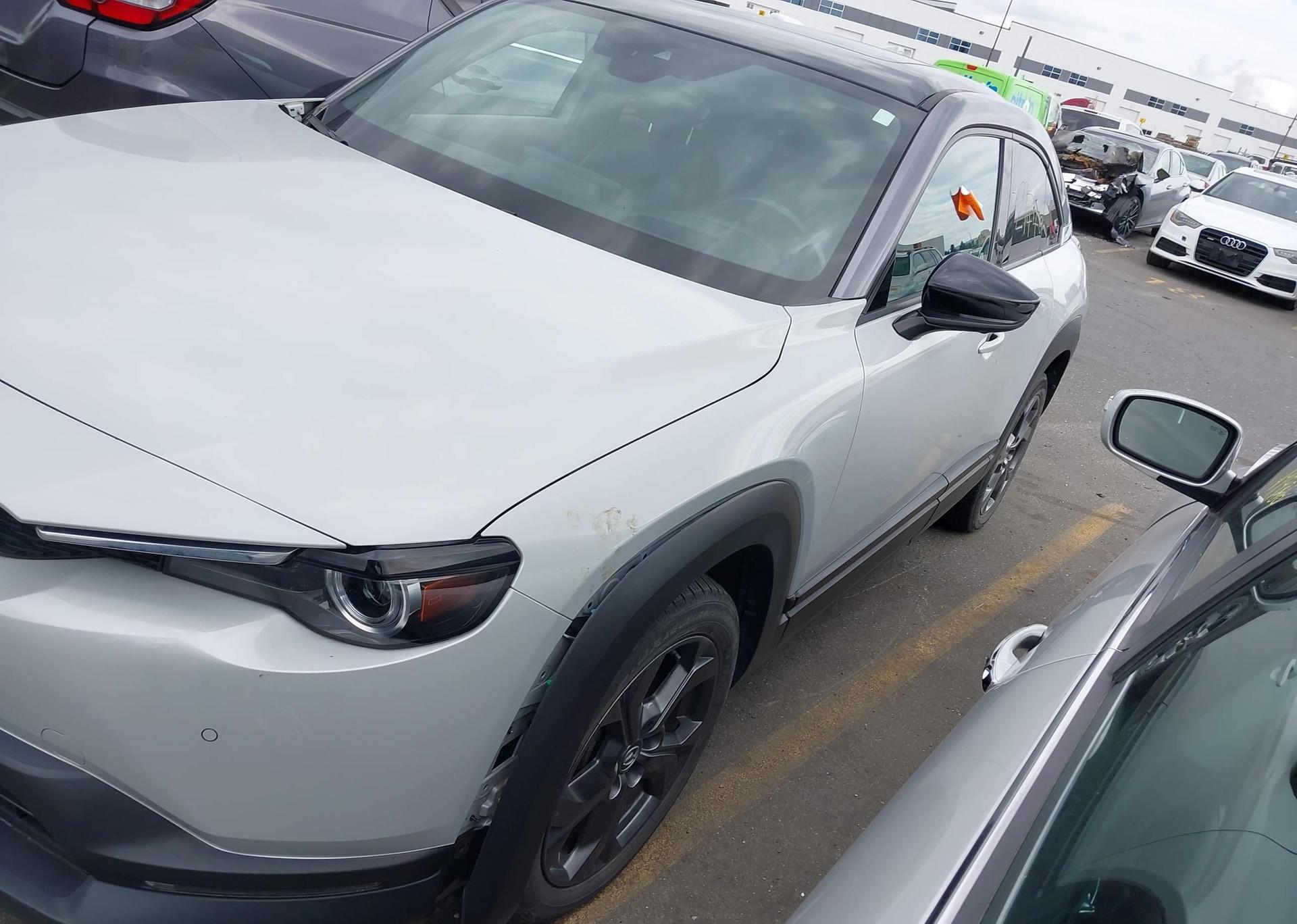 2022 MAZDA MX-30