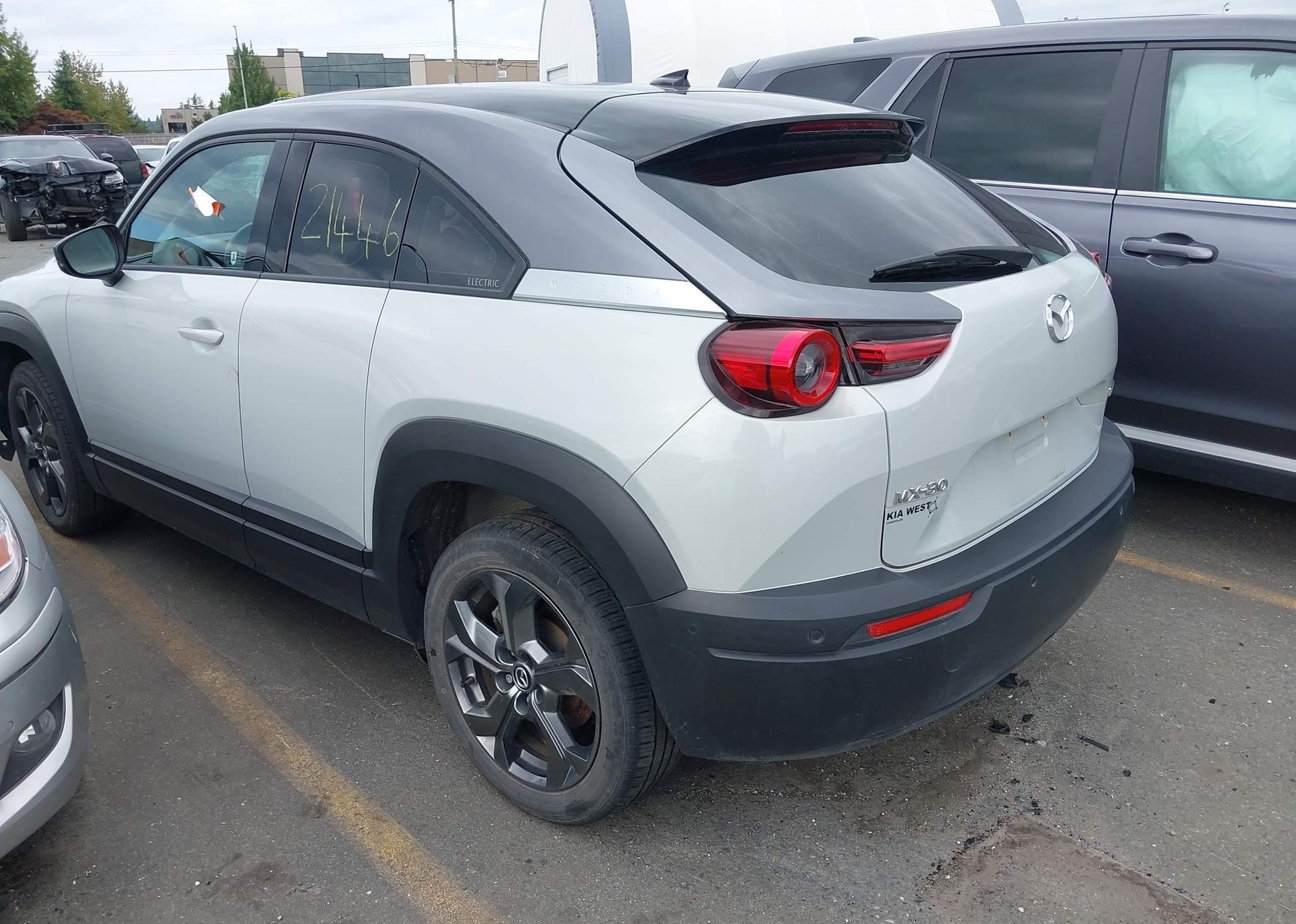 2022 MAZDA MX-30