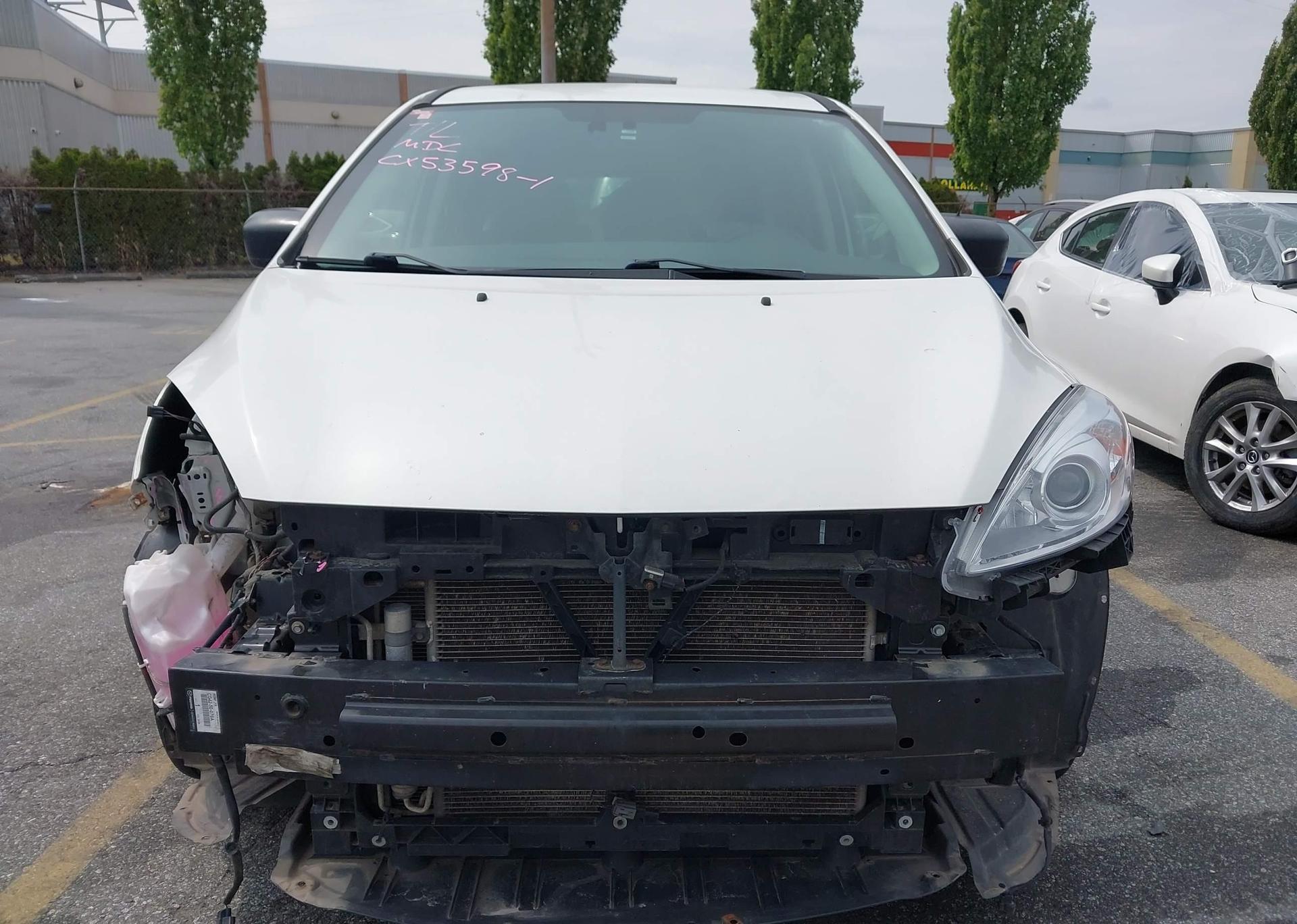 2013 MAZDA 5