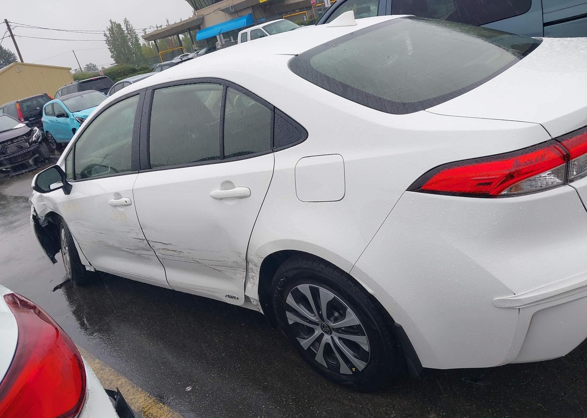 2024 TOYOTA COROLLA LE