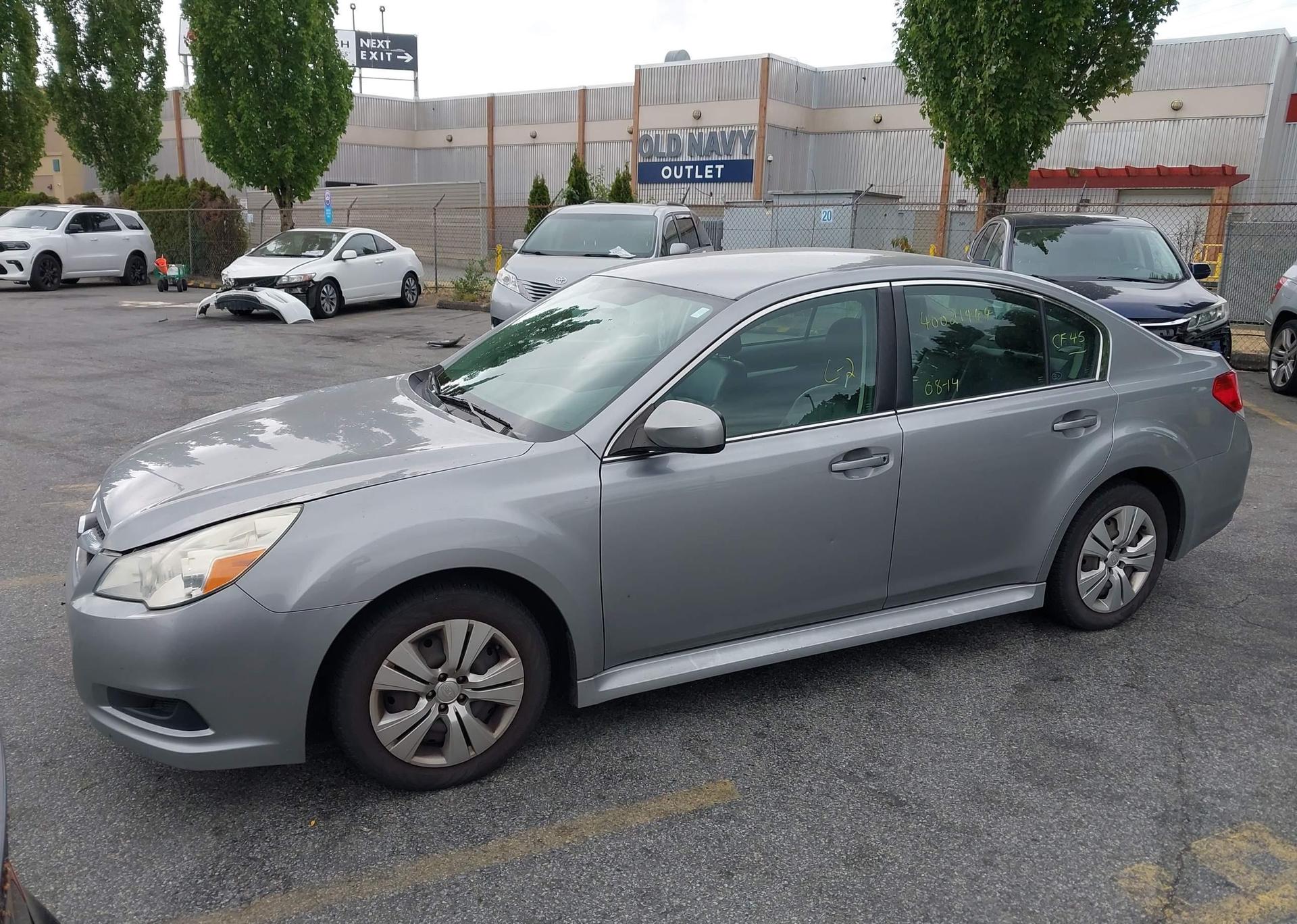 2010 SUBARU LEGACY 2.5I