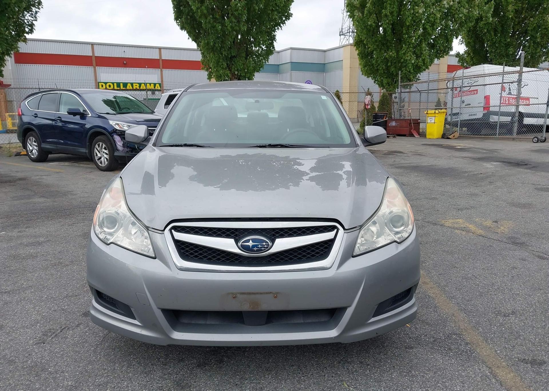 2010 SUBARU LEGACY 2.5I