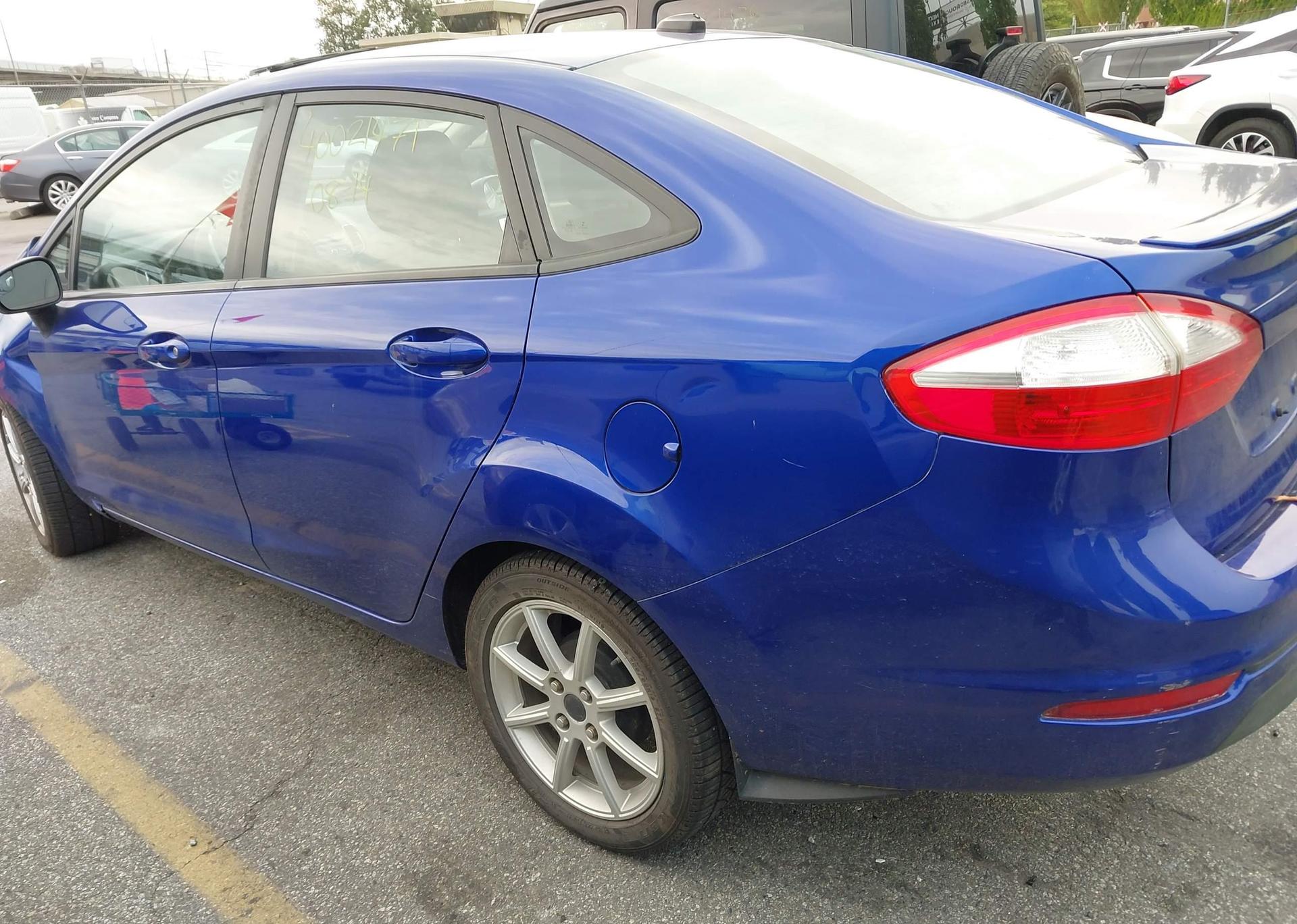 2014 FORD FIESTA SE