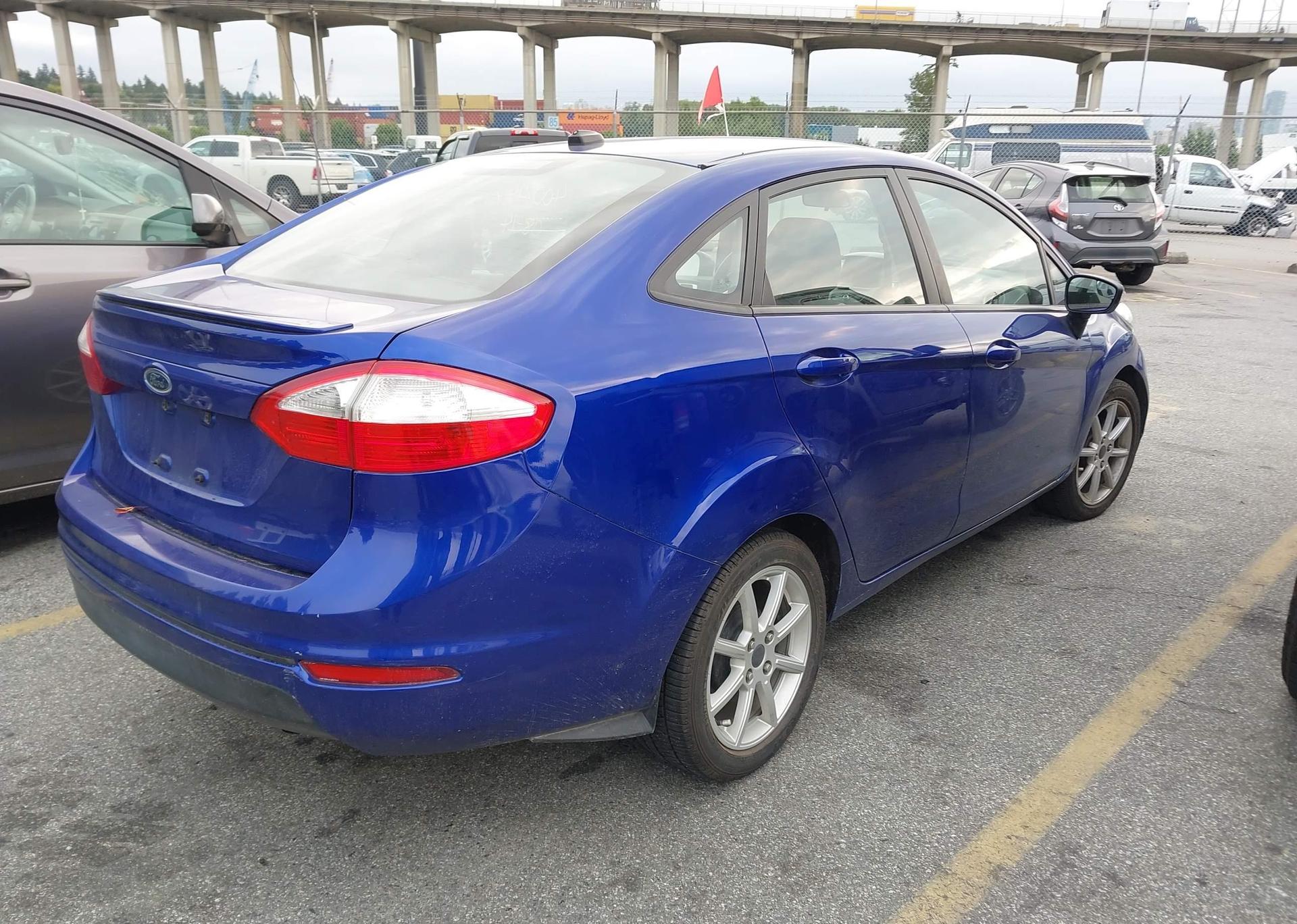 2014 FORD FIESTA SE