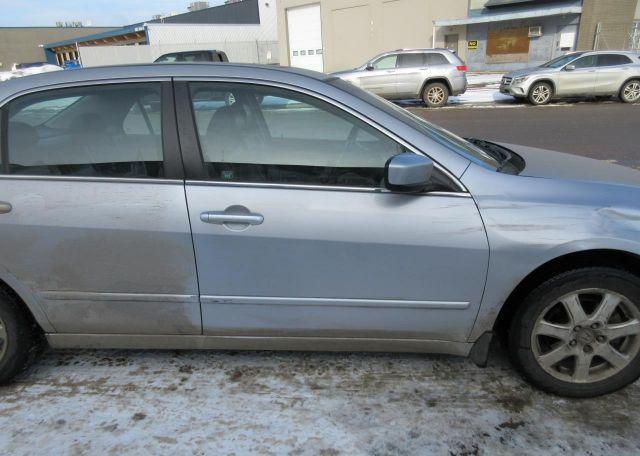 2005 HONDA ACCORD EX